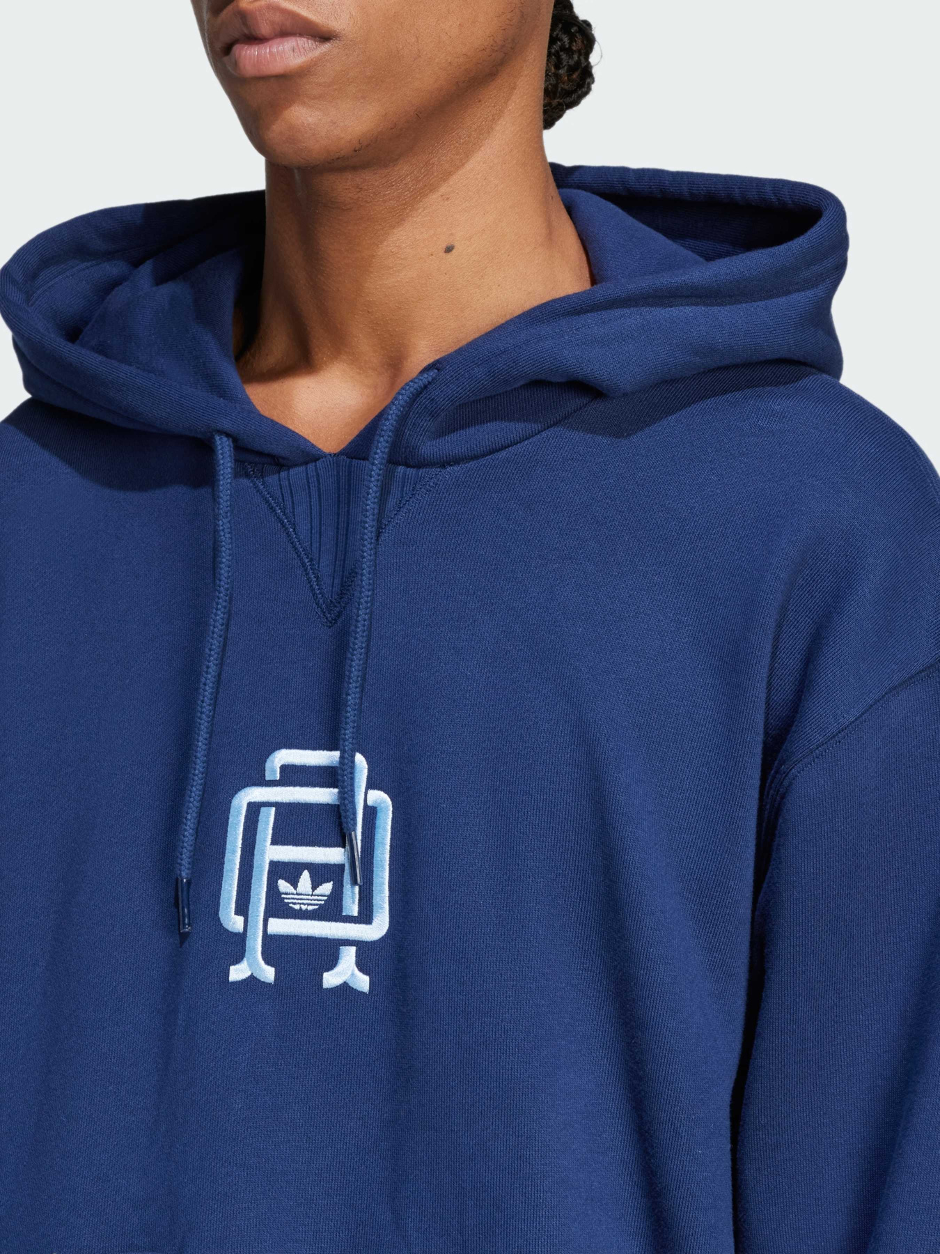 Худи Adidas Graphics модель JD3312 Фото