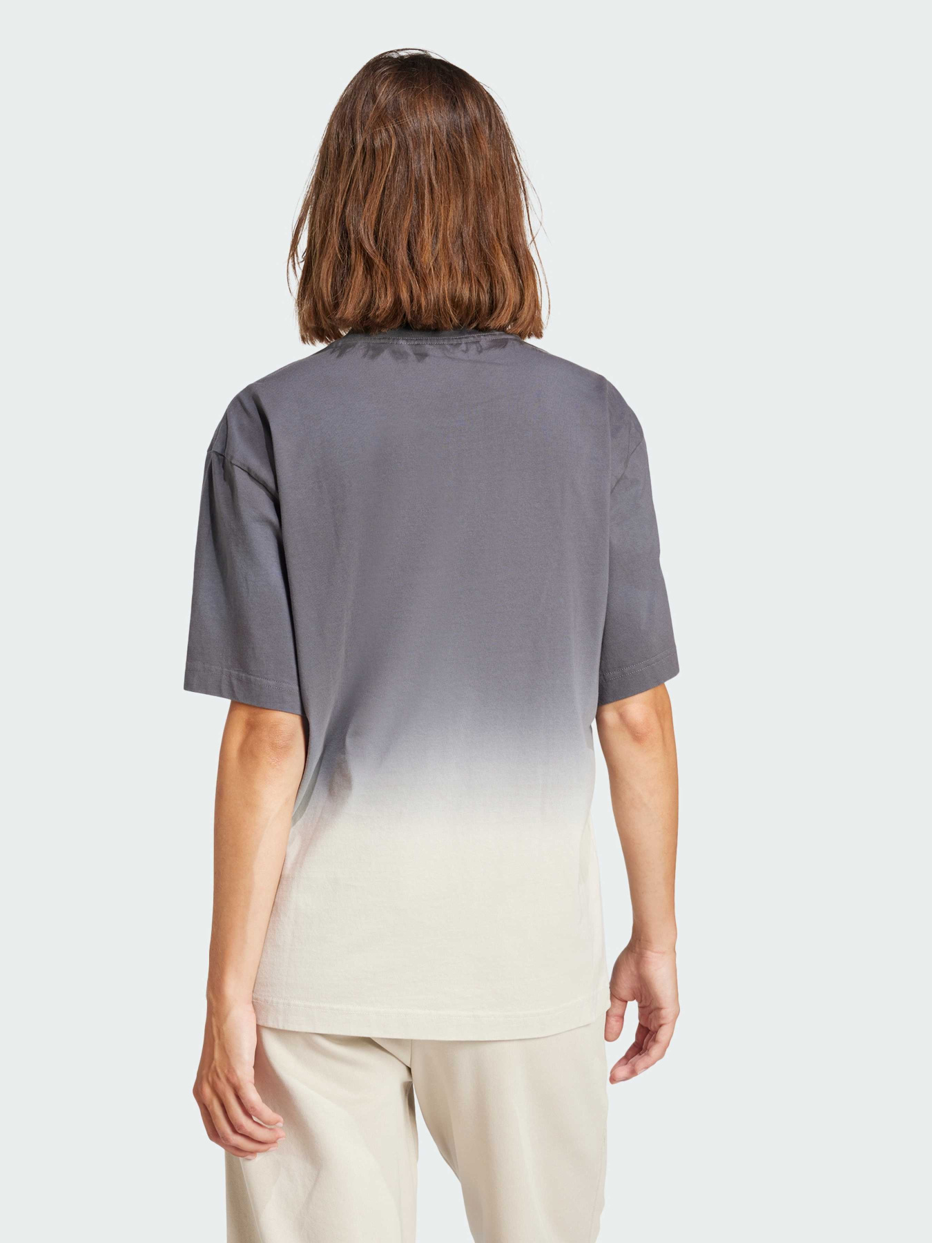 Футболка Adidas модель JD0215 Футболка Adidas модель JD0215 Фото