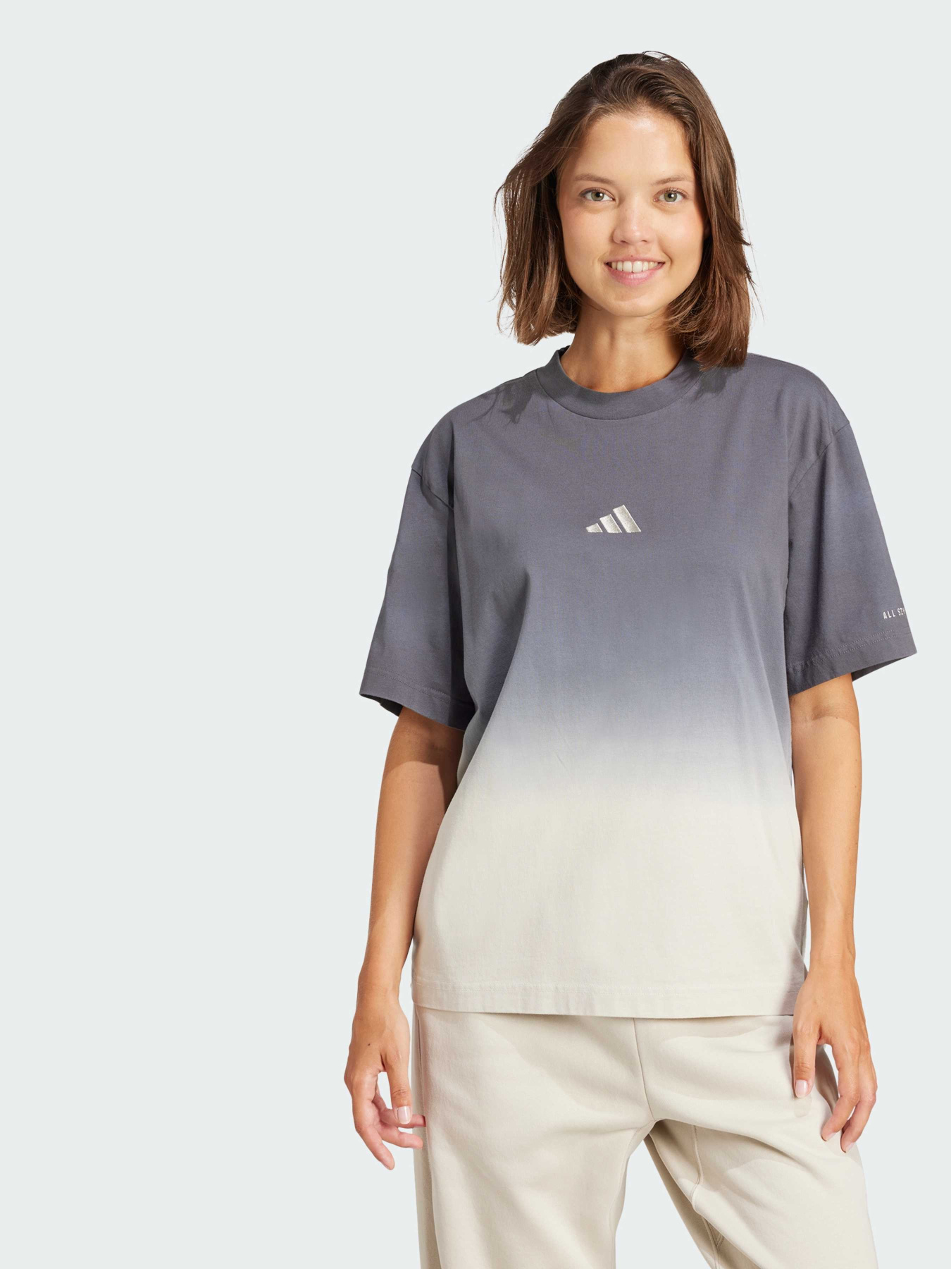 Футболка Adidas модель JD0215 Футболка Adidas модель JD0215 Фото