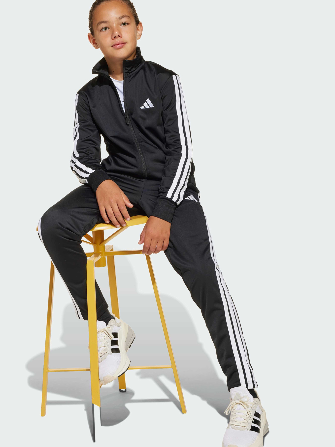 Спортивний костюм Adidas модель JD6502 Фото