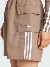 Шорти Adidas Adicolor модель JC8132 Фото