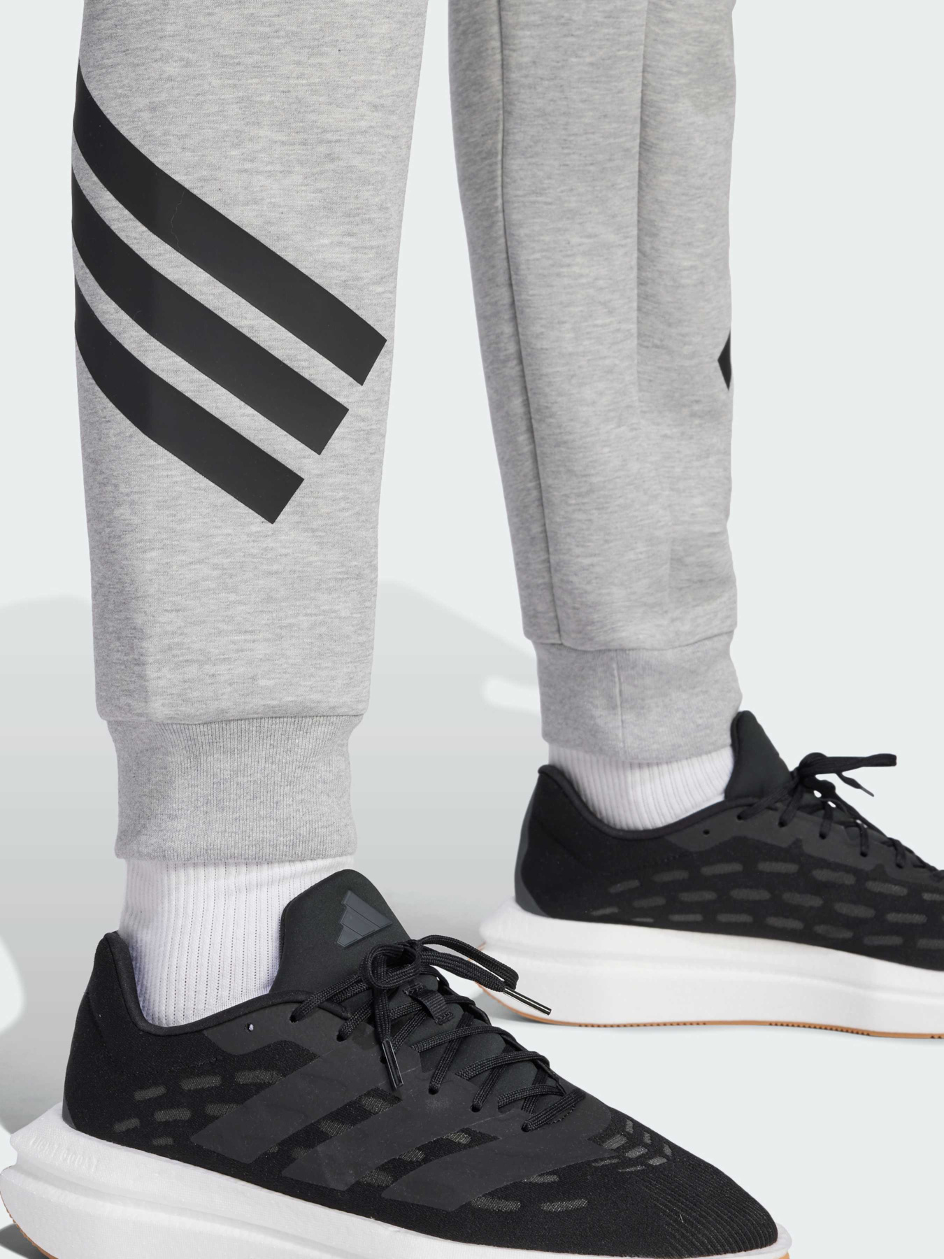 Джогери Adidas 3 Stripes модель JD4867 Фото