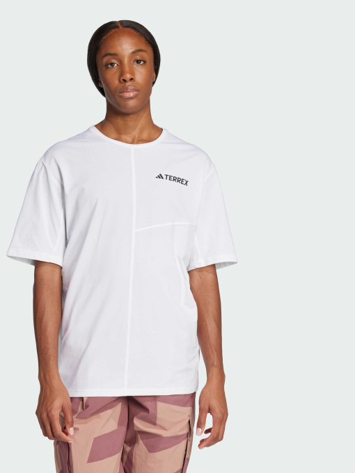 Футболки і поло Adidas модель JE0366 Фото