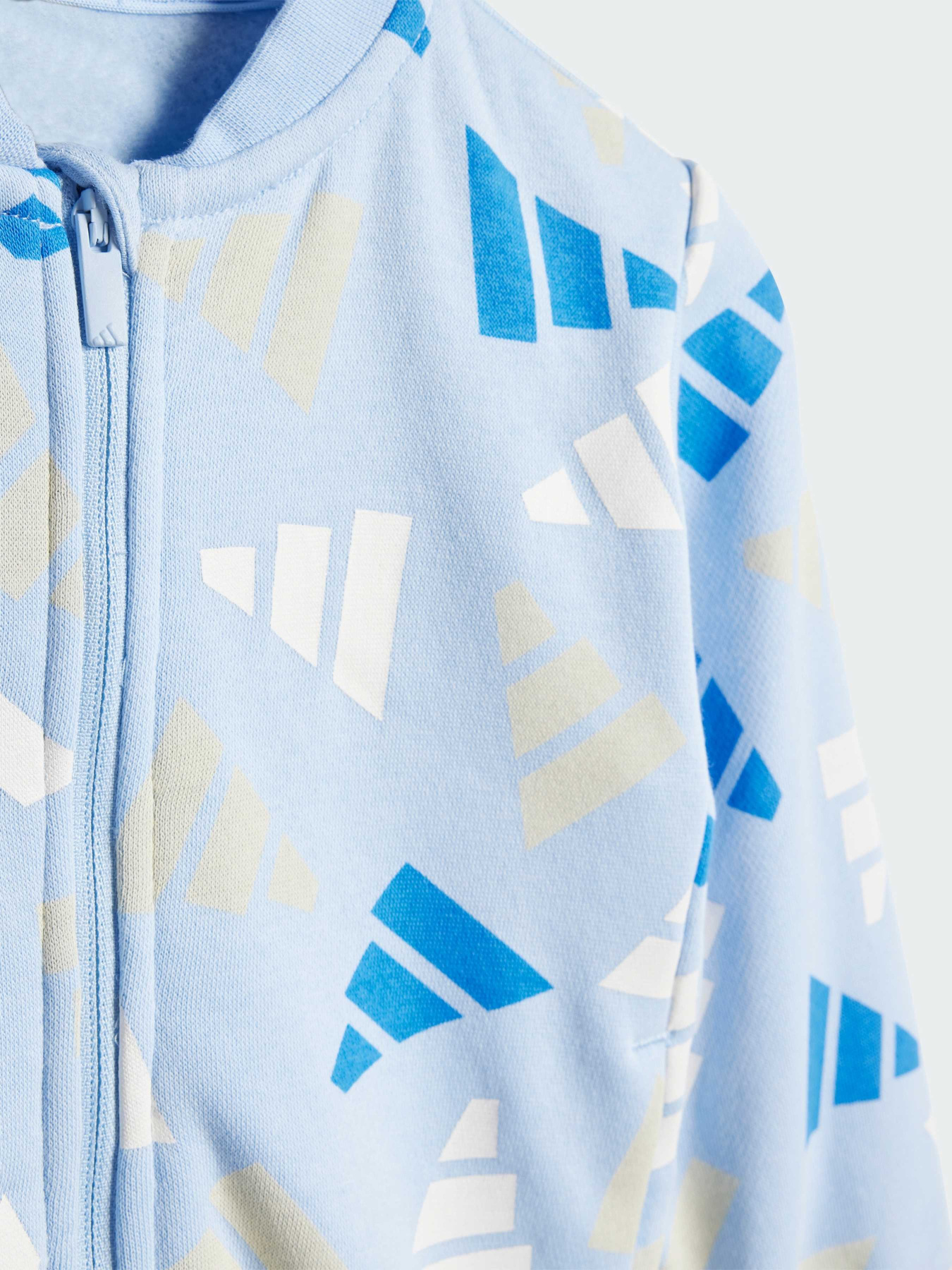 Спортивний костюм Adidas модель JI6204 Фото