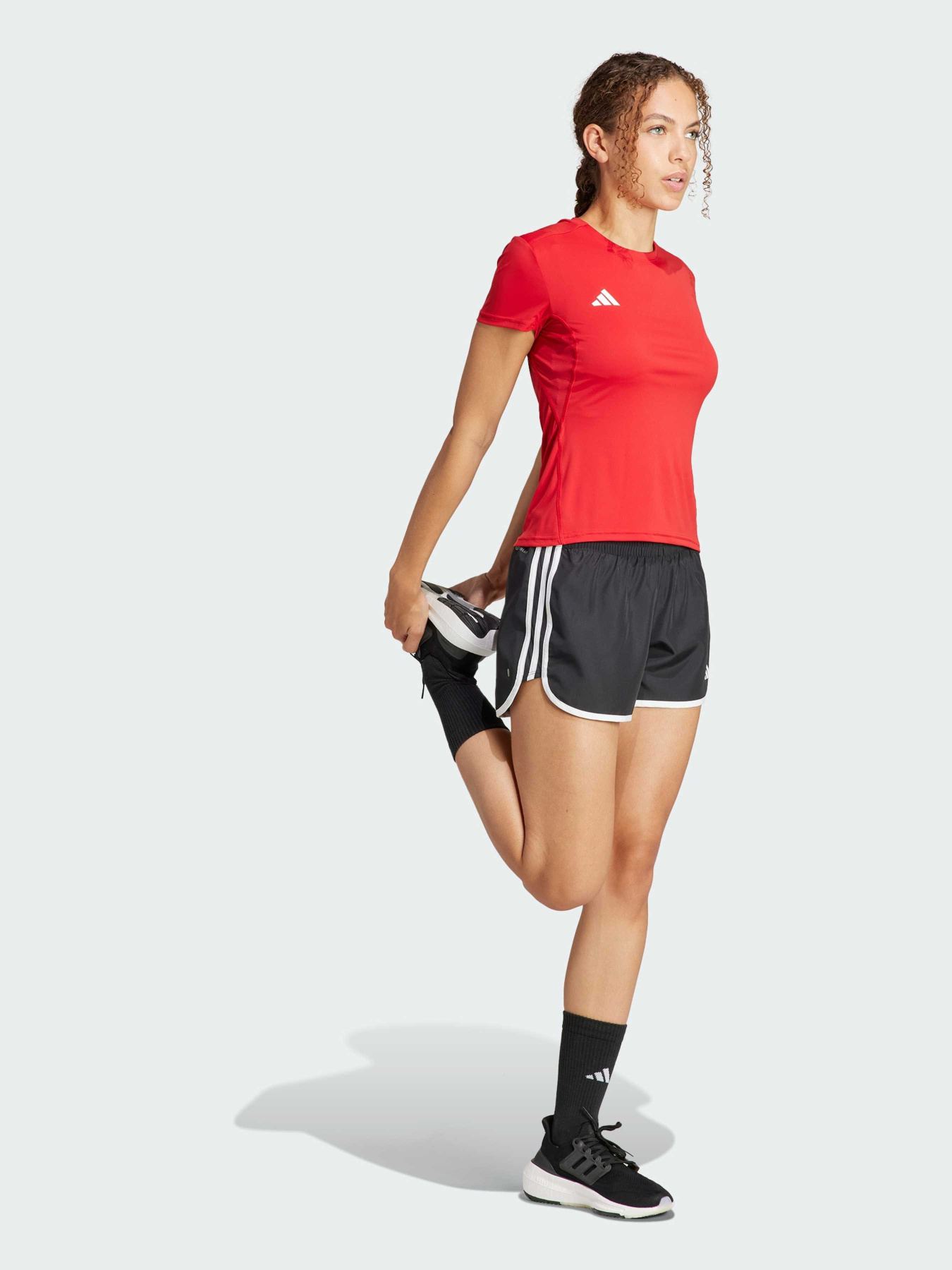 Спортивная футболка Adidas модель IT1824 Фото