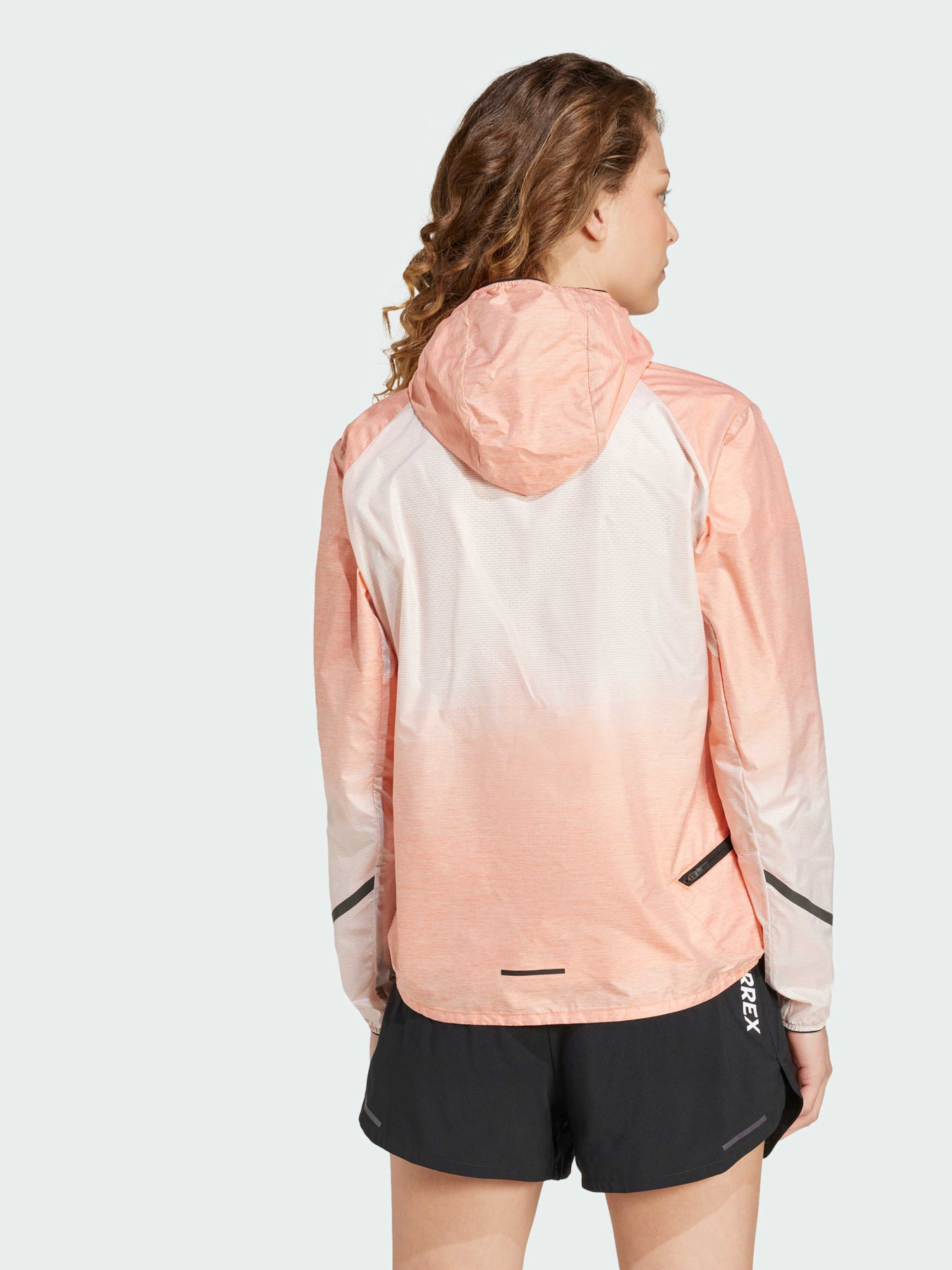 Вітровка Adidas модель IT3435 Фото