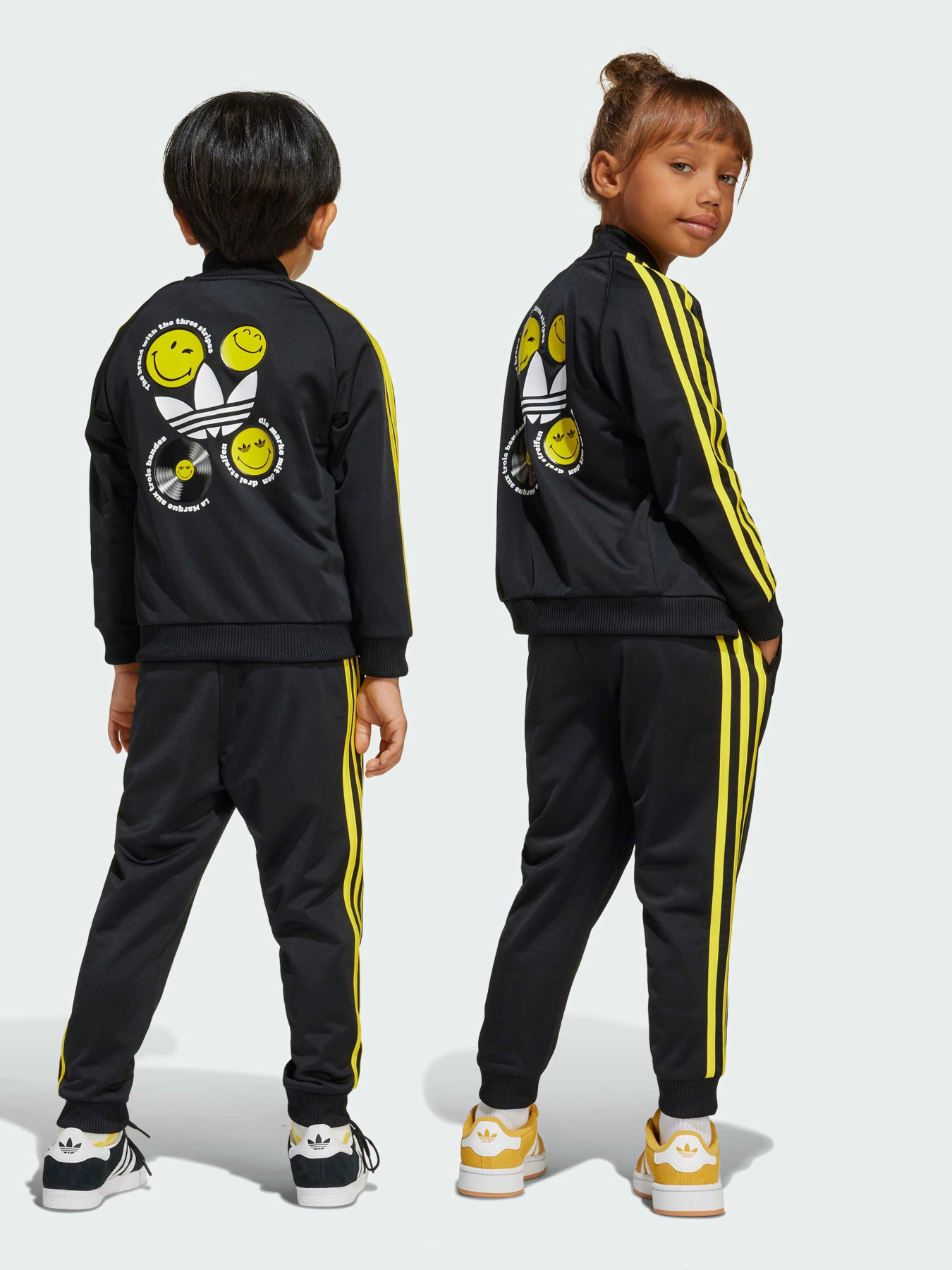 Спортивный костюм Adidas модель JD0450 Фото