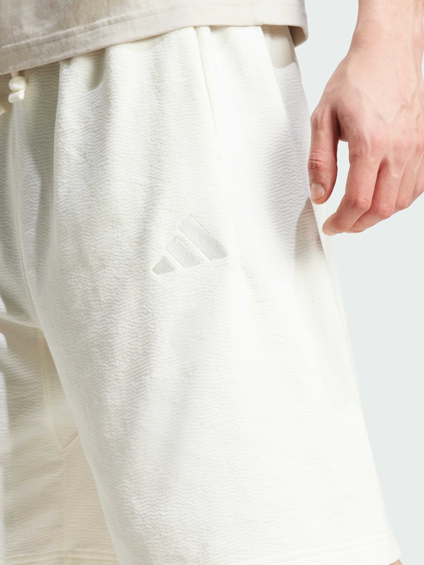 Повсякденні шорти Adidas модель JP0177 Повсякденні шорти Adidas модель JP0177 Фото