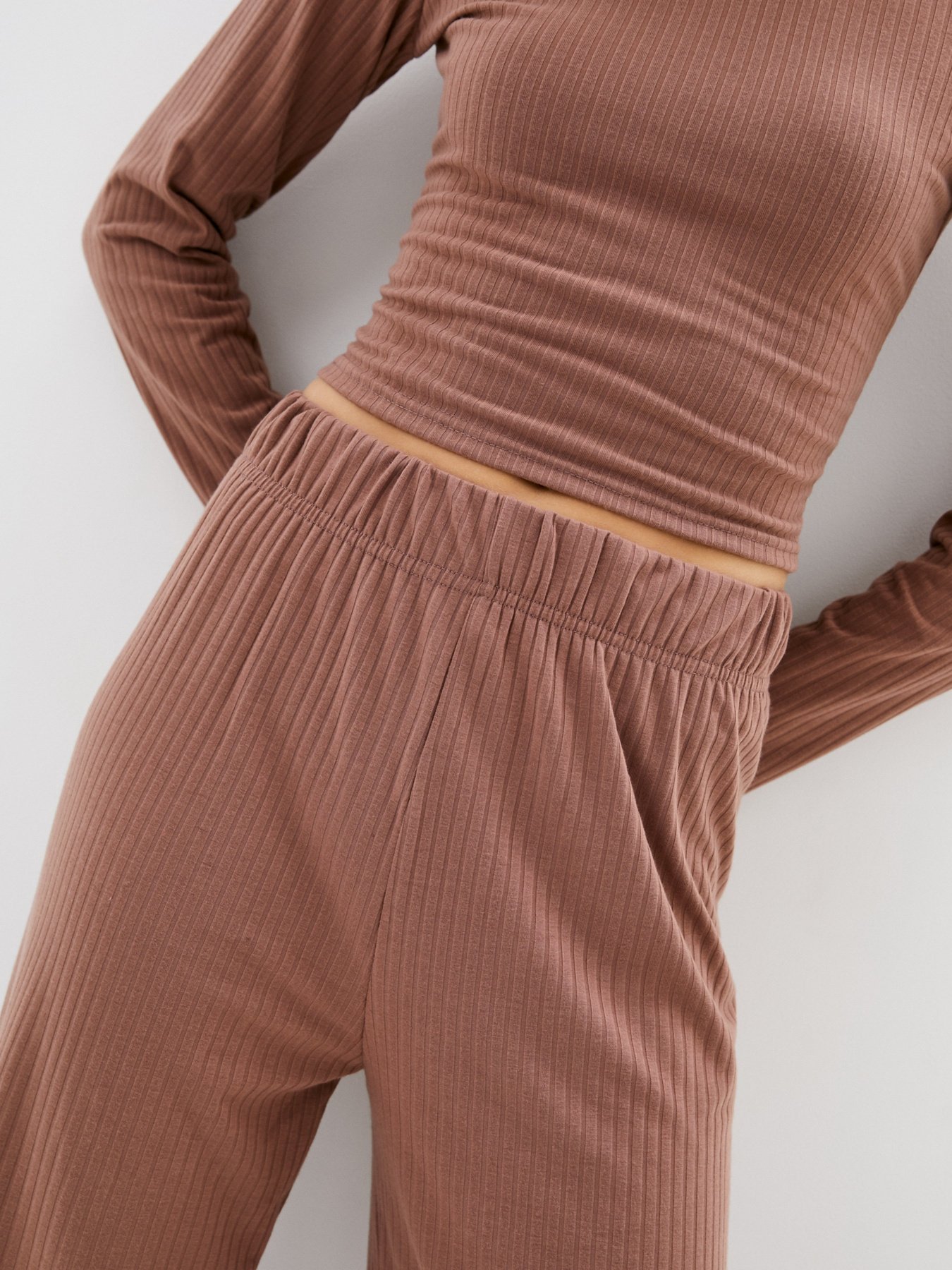 Повседневный костюм ISSA Plus модель 12853_beige Фото