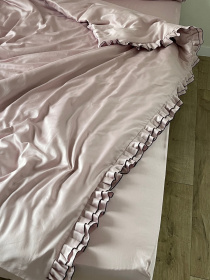 Підковдра з рюшами рожева з чорним кантом Cozy модель 11504560 Фото