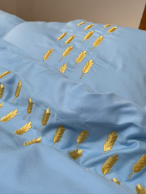 Підковдра небесно-блакитна з вишитими золотими колосками Cozy модель 10494075 Фото