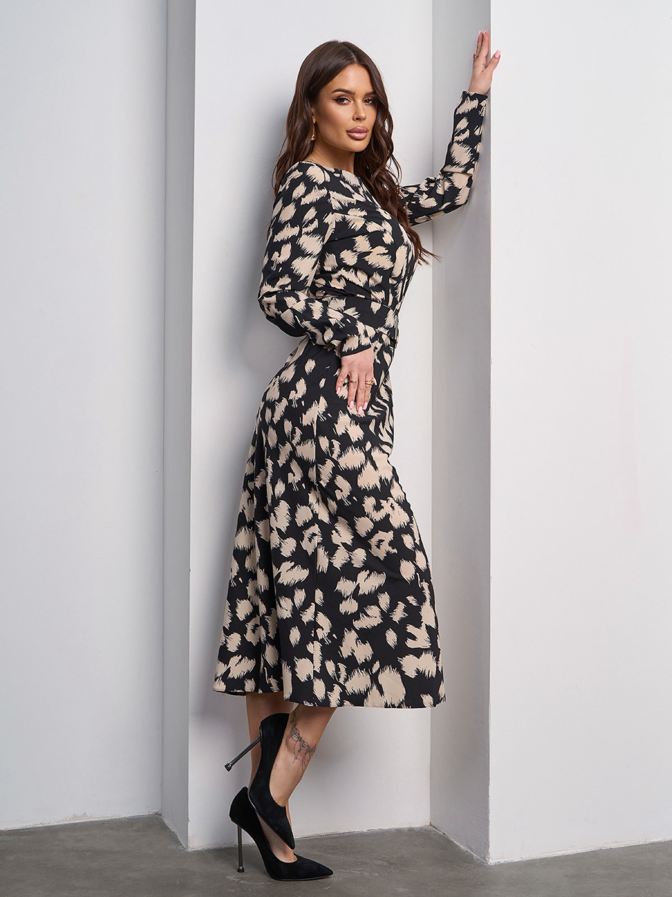 Платье миди ISSA Plus модель 15012_черный Фото