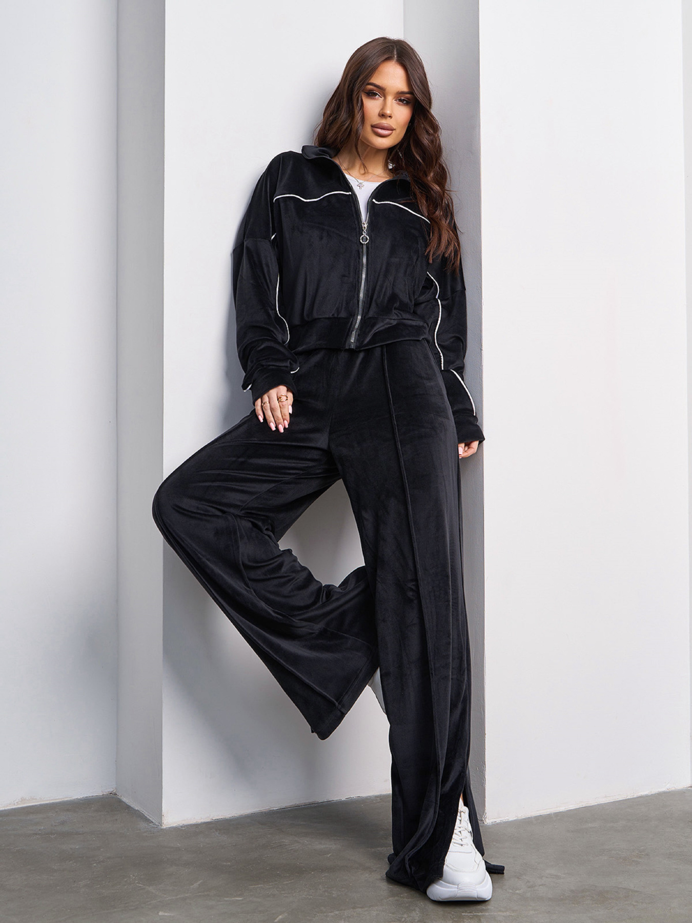 Спортивный костюм ISSA Plus модель SA-586_черный Фото