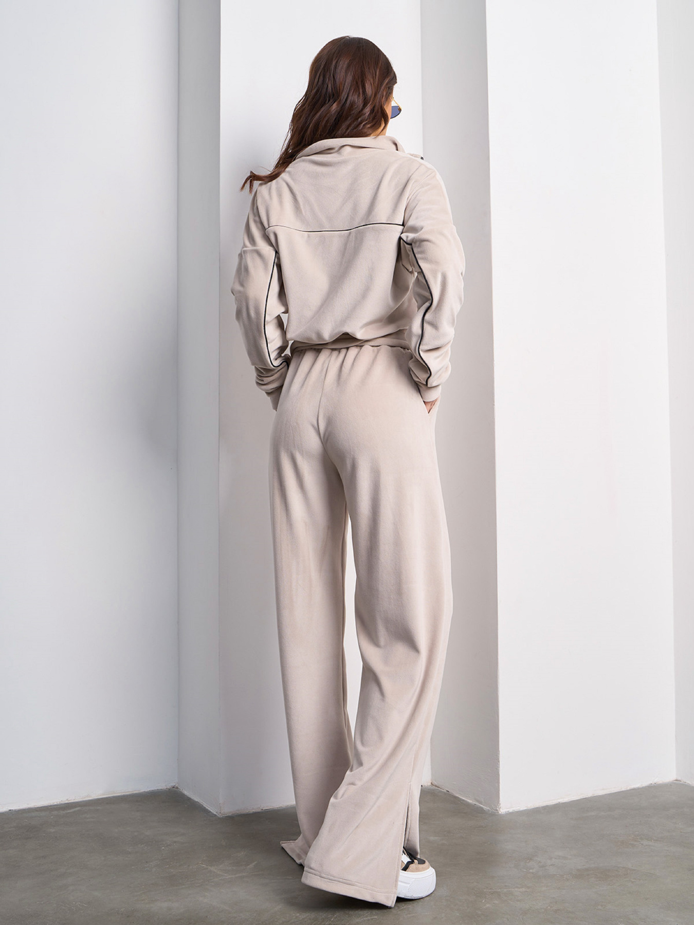 Спортивный костюм ISSA Plus модель SA-586_бежевый Фото