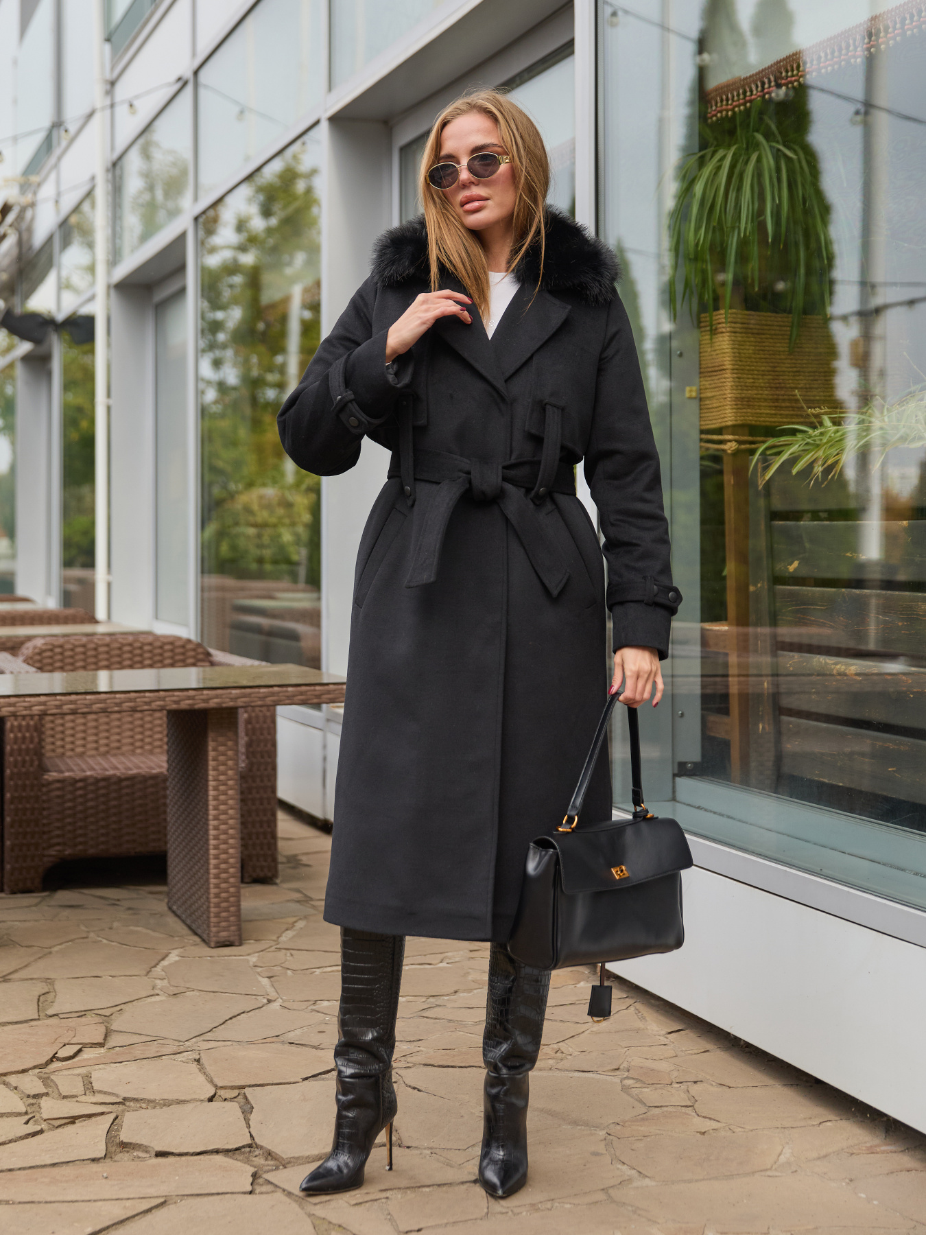 Пальто с утеплителем MilaNova модель Пальто ПВ-345черный+ут Фото