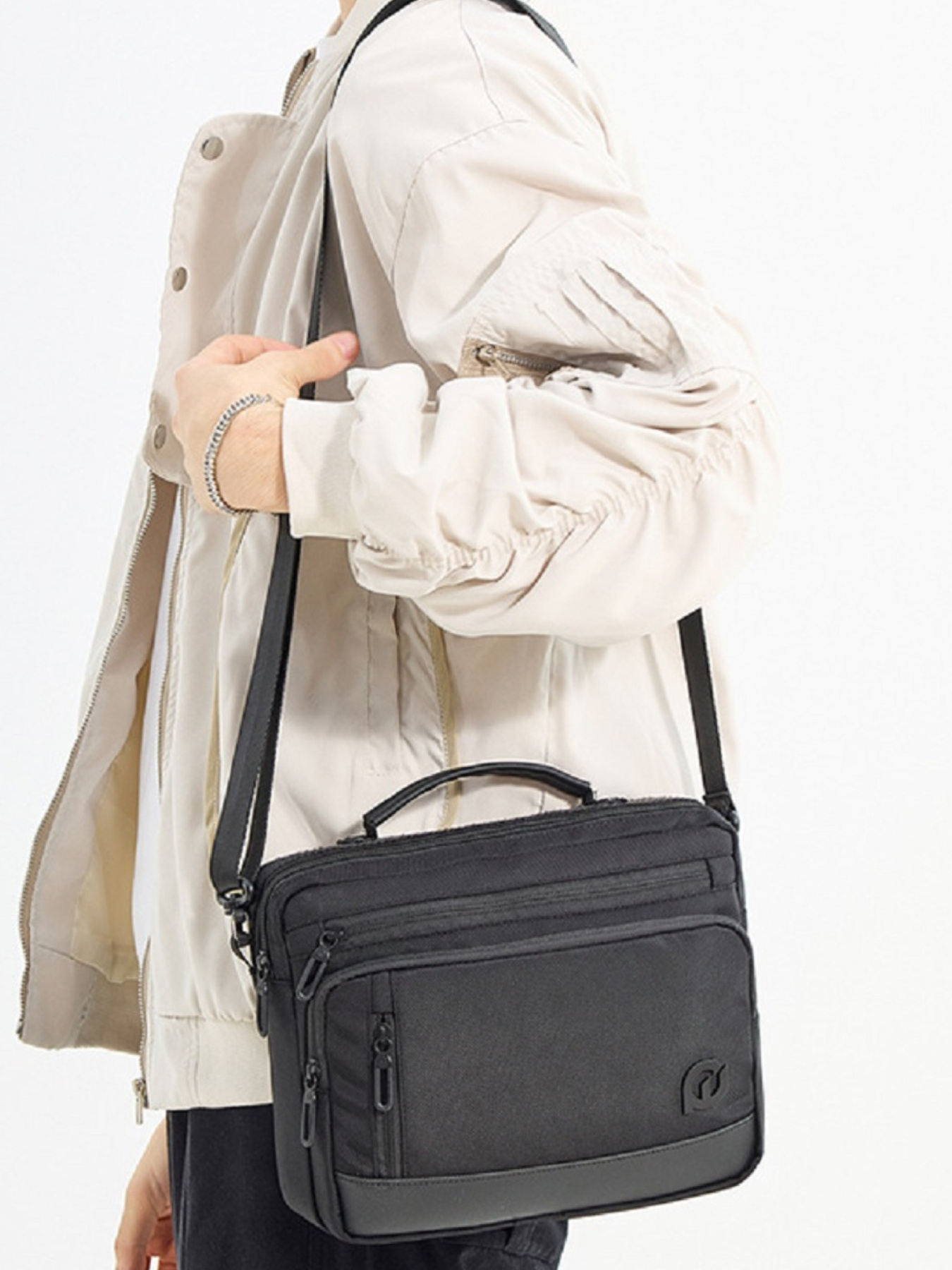 Мессенджер RoyalBag модель AT08-2135A Фото