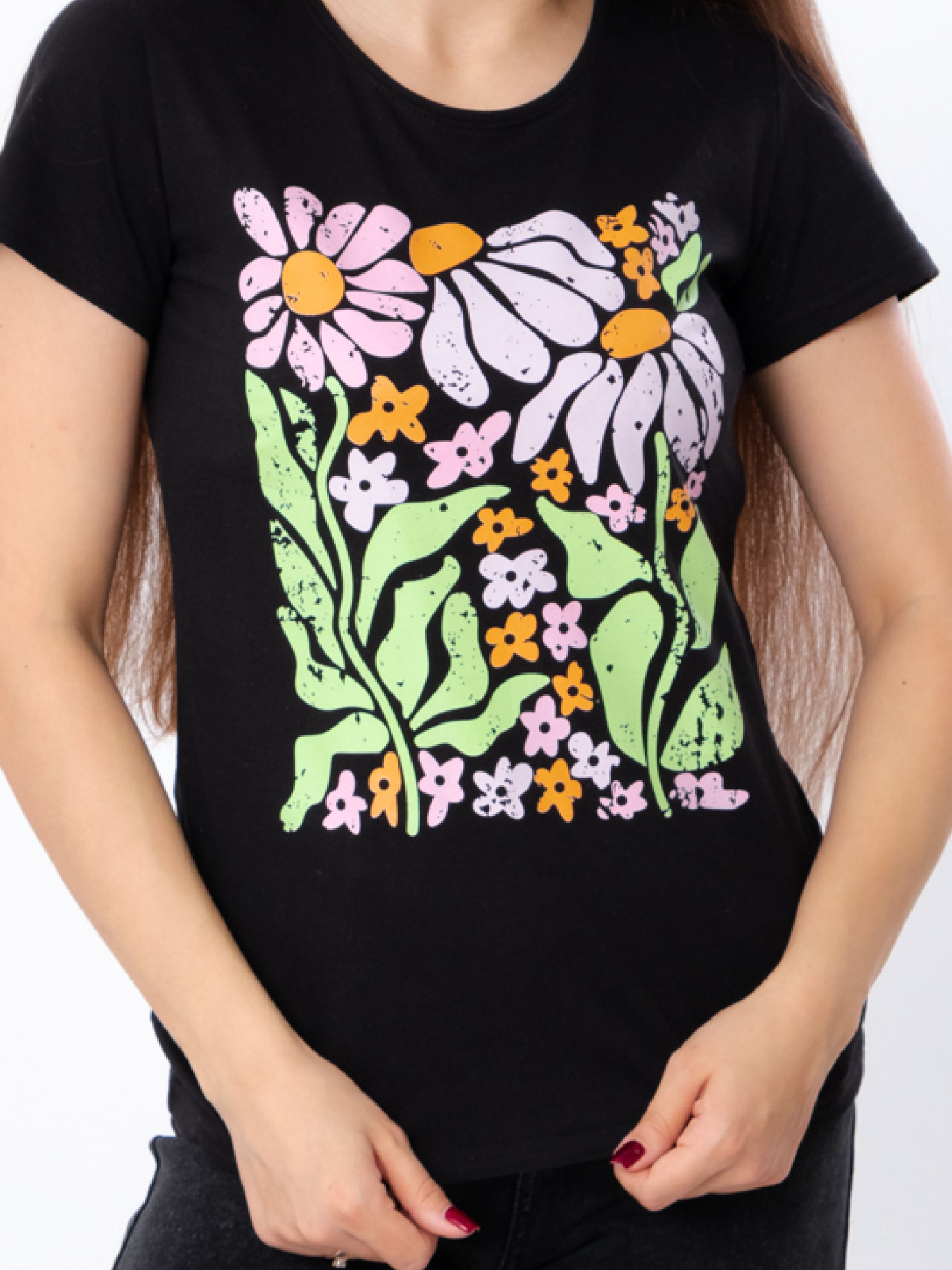 Футболка Носи своє модель 8188-001-33-2-chornij-romashka Футболка Носи своє модель 8188-001-33-2-chornij-romashka Фото