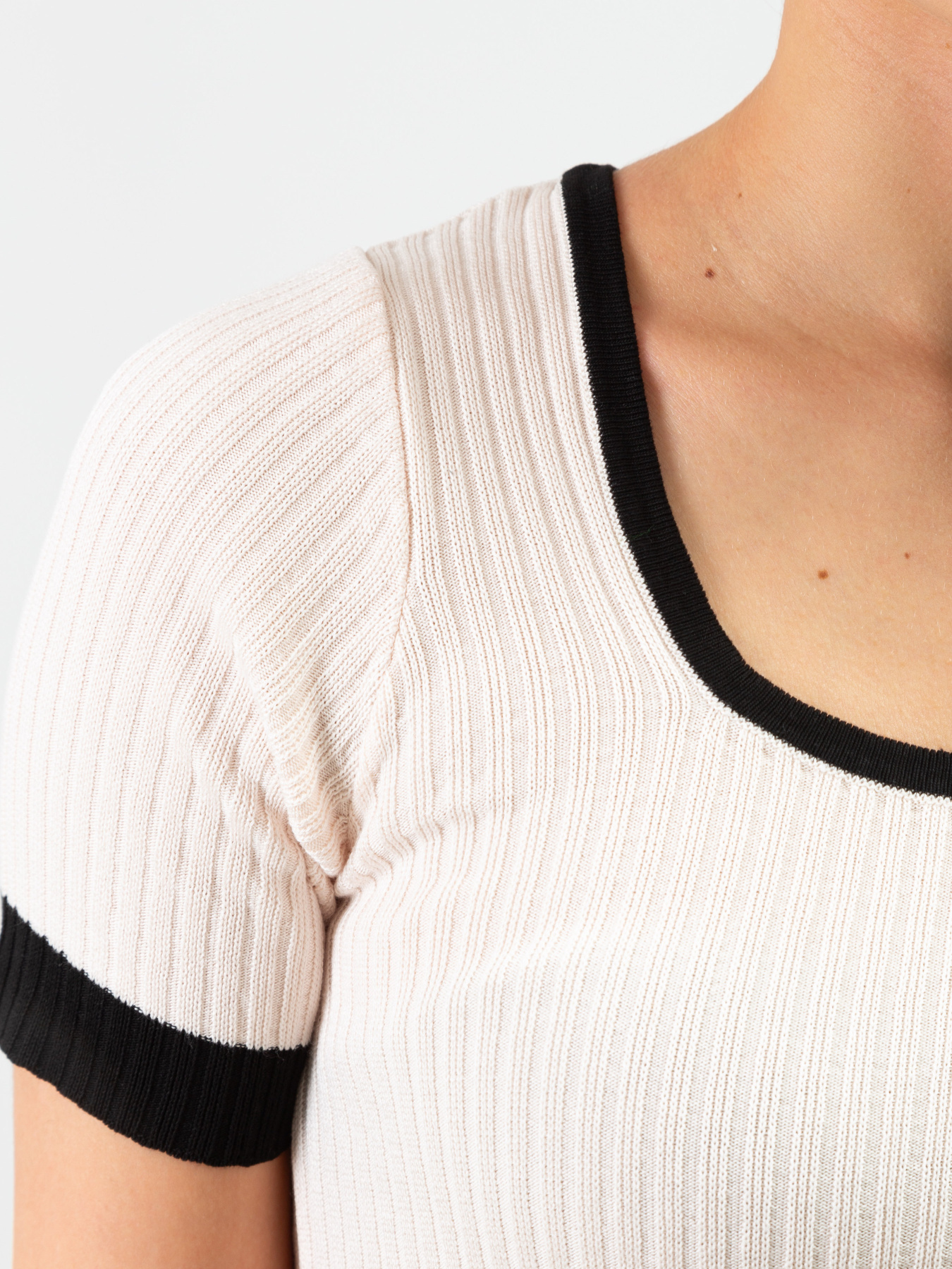 Футболка Famo модель FUT-2410951_02 Фото