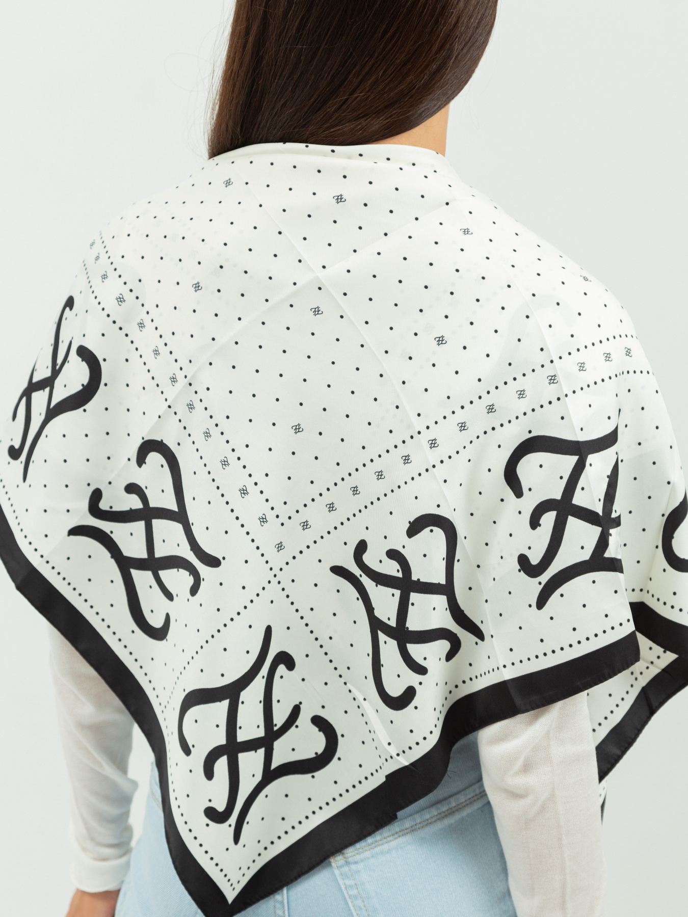 Хустка Famo модель APL-177_01 Фото