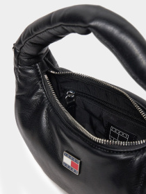 Сумки Tommy Hilfiger модель AW0AW16976-BDS Фото