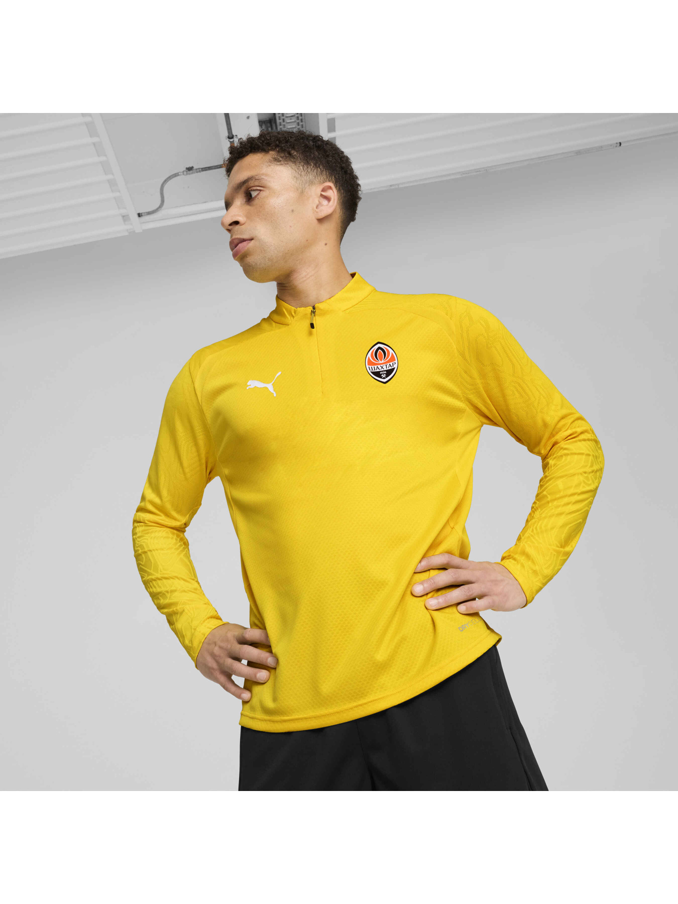 Свитшот PUMA Fcsd Trg 1/4 Zip Top Pro модель 777854 Фото