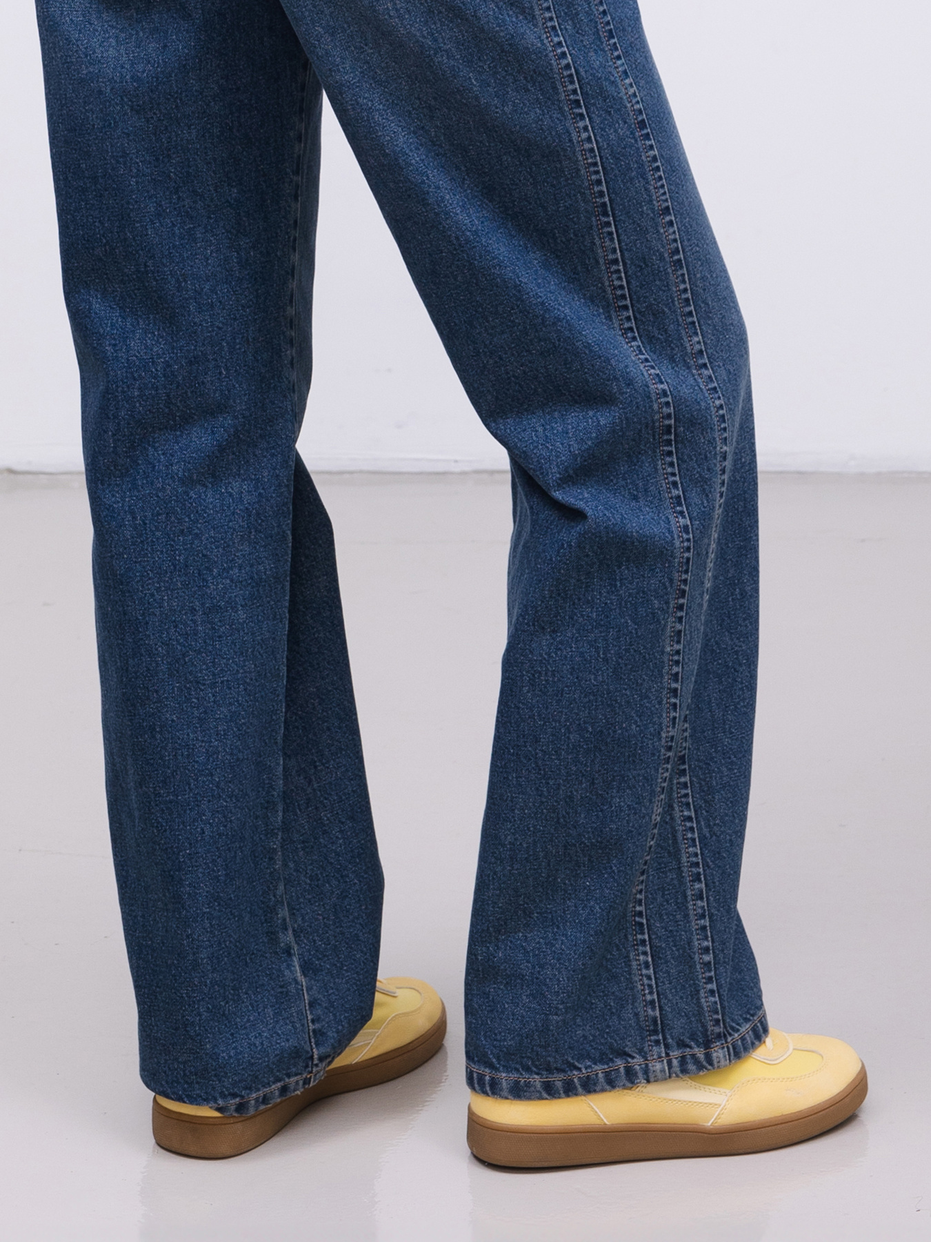 Джинсы Alvo модель 0400312407AL Фото