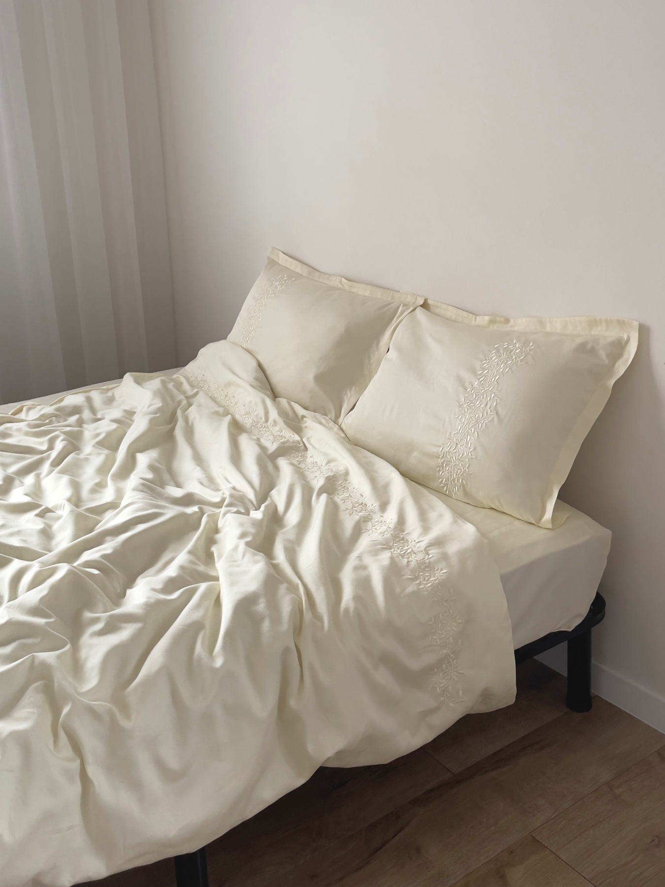 Простирадло на резинці шампань Cozy модель 12042415 Простирадло на резинці шампань Cozy модель 12042415 Фото