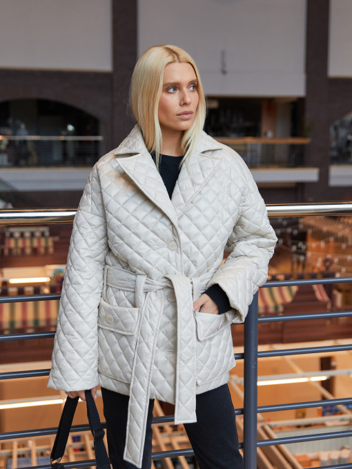 Куртки та дублянки MilaNova модель Куртка К-168 молоко Фото