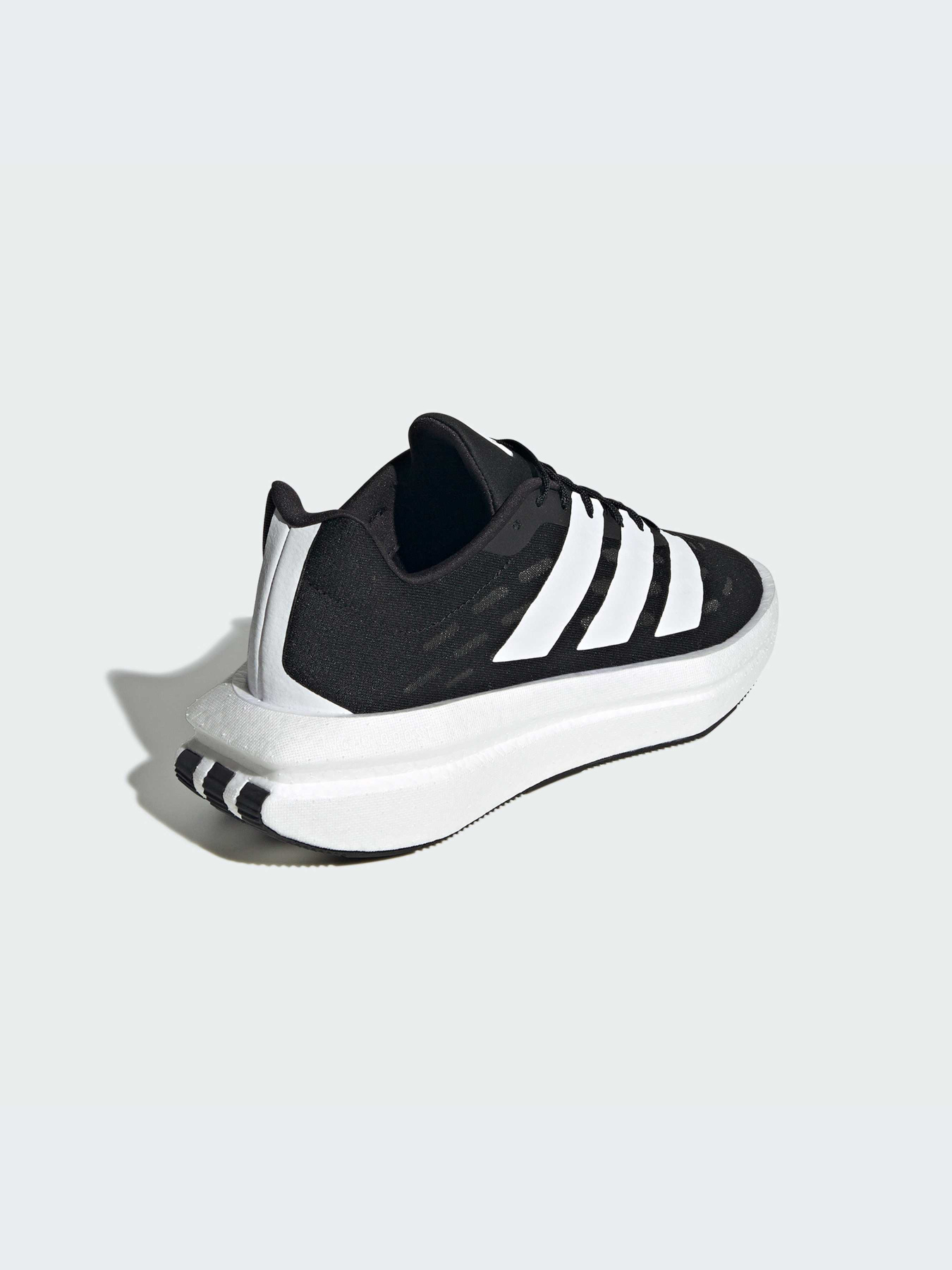 Кроссовки Adidas модель JR7931-KZ Кроссовки Adidas модель JR7931-KZ Фото