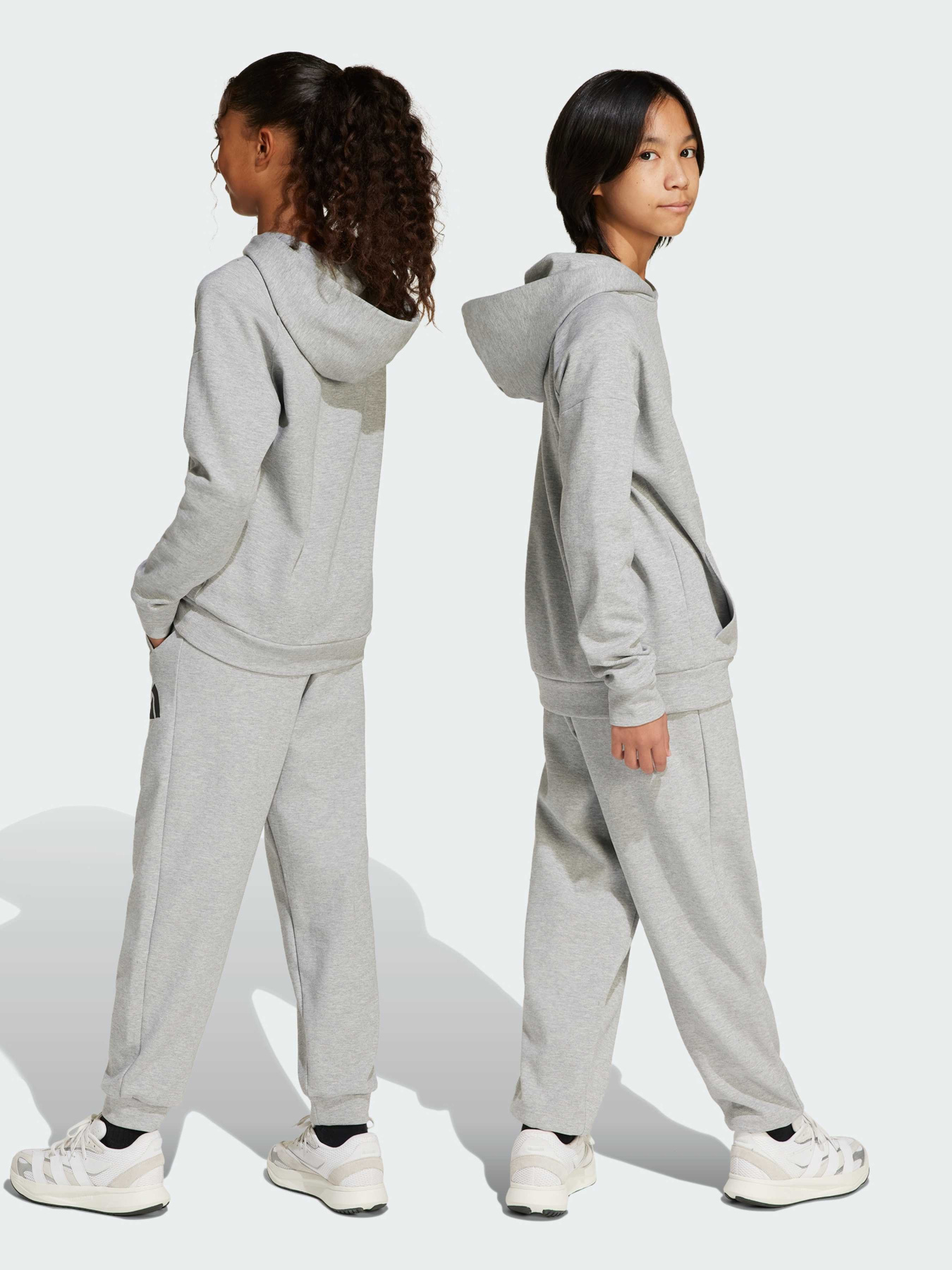 Повсякденні штани Adidas модель JC7565 Фото