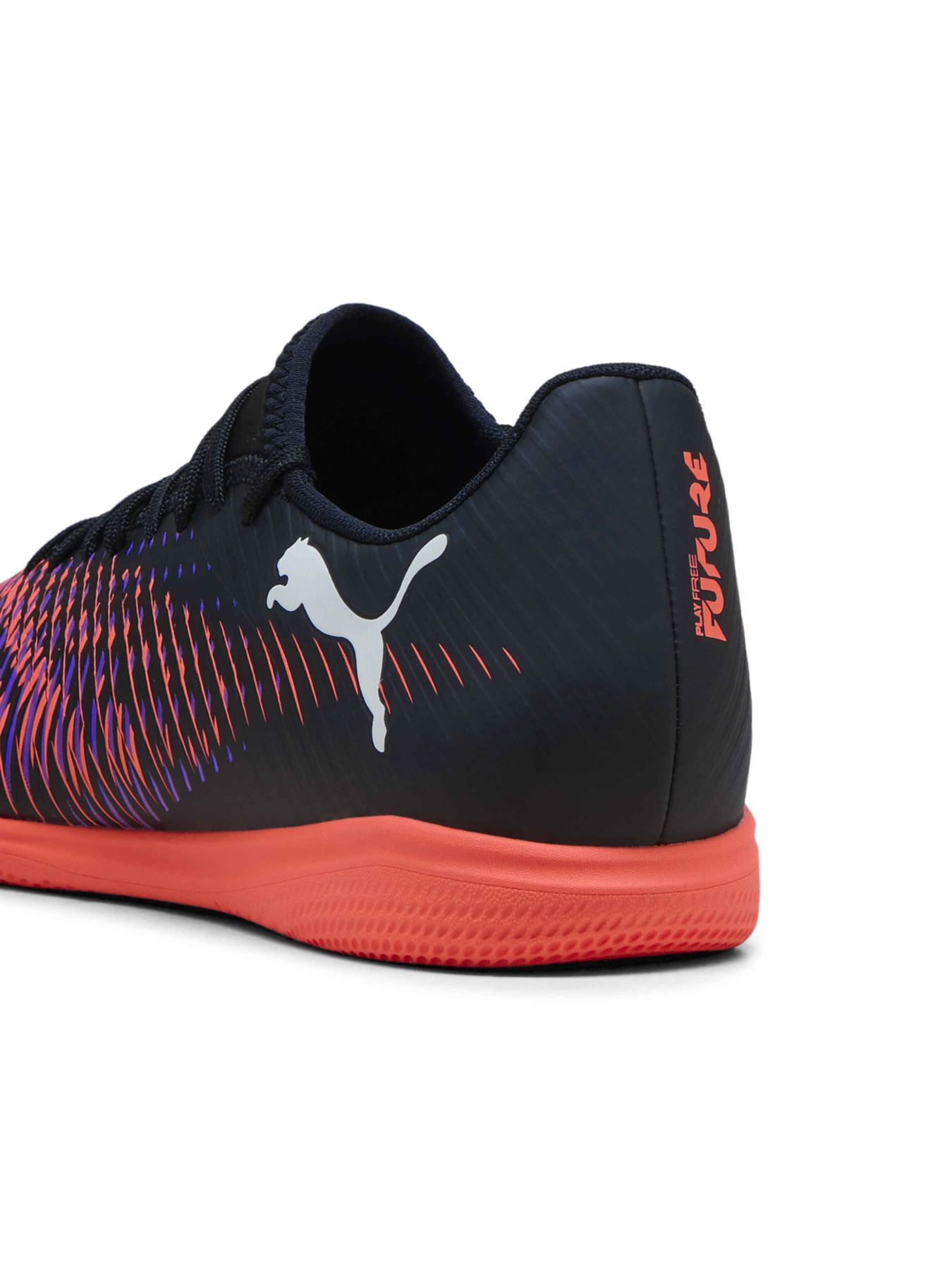 Бутси PUMA Future 8 Play It модель 108379 Бутси PUMA Future 8 Play It модель 108379 Фото