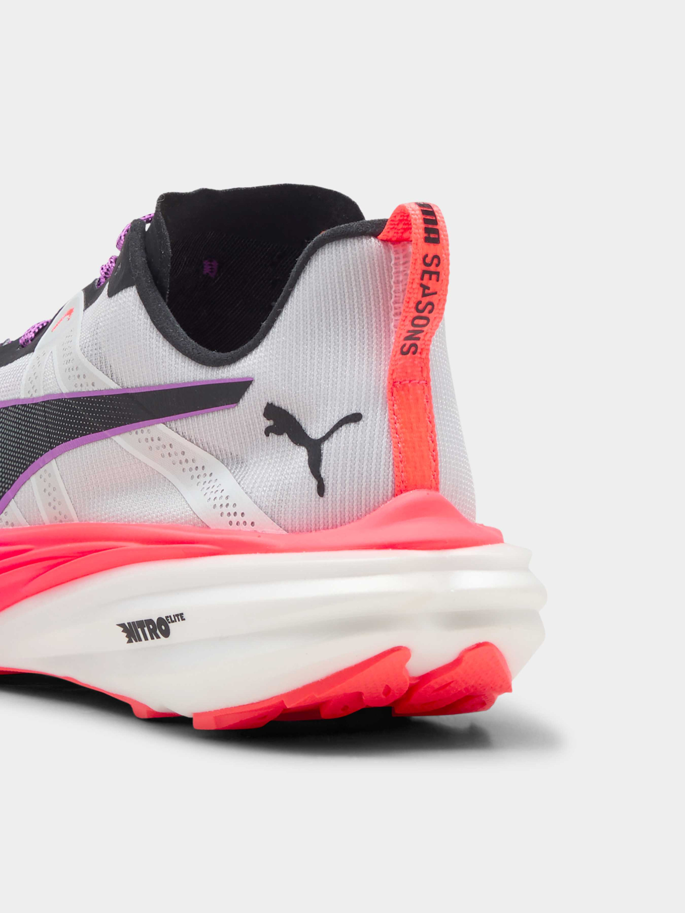 Кросівки повсякденні PUMA Deviate Nitro™elite Trail модель 310034 Фото