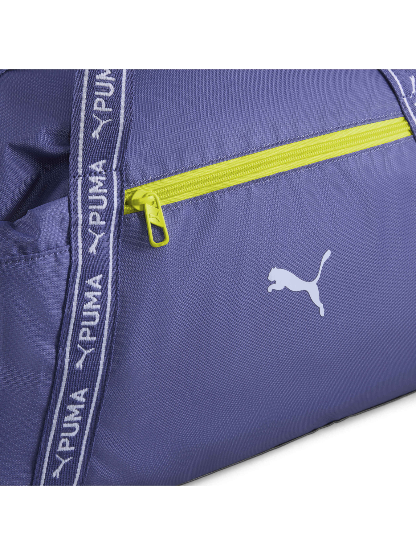 Дорожная сумка PUMA At Ess Sports Bag модель 090780 Фото