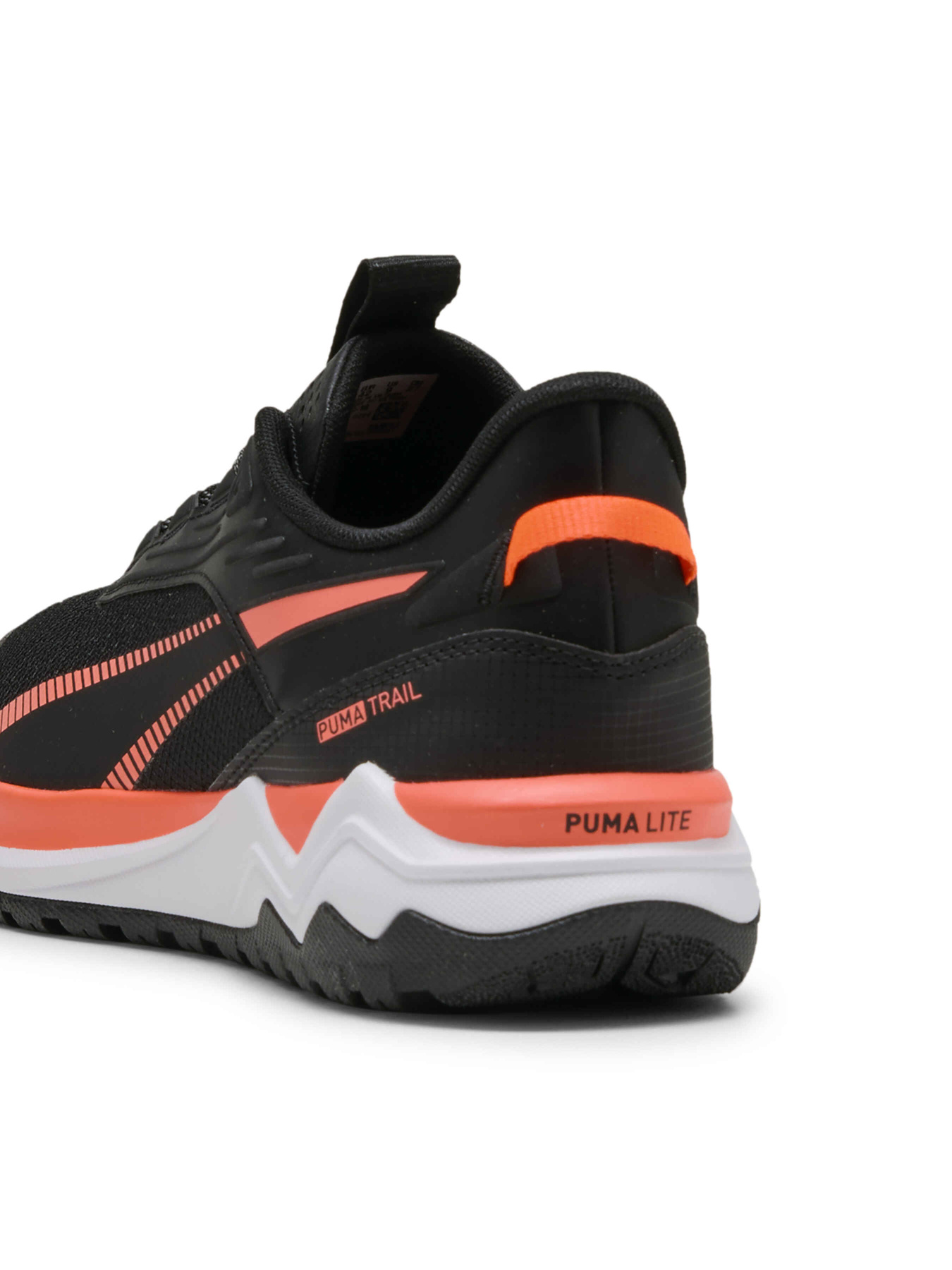 Кросівки для бігу PUMA Extend Lite Trail модель 379538 Фото