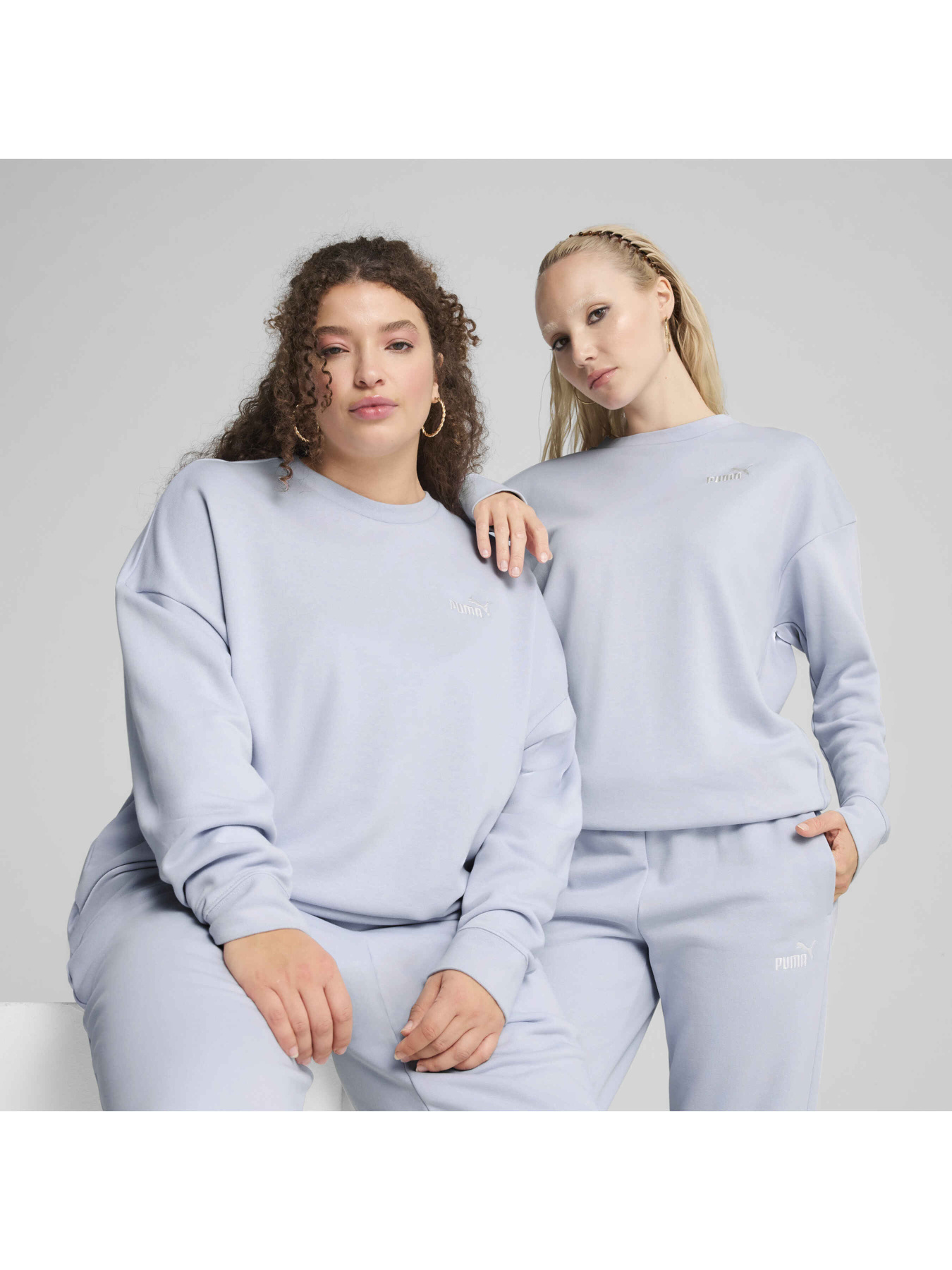 Світшот PUMA Ess No.1 Logo Relaxed Crew модель 684975 Фото