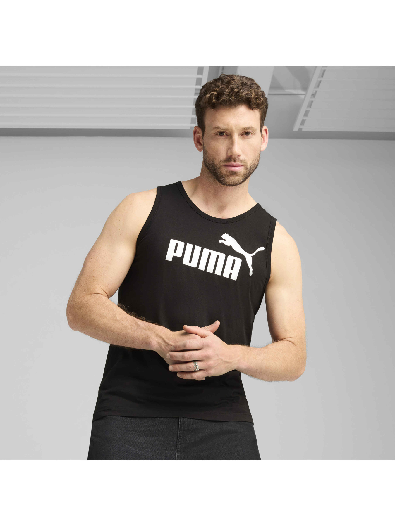 Майка спортивна PUMA Ess No. 1 Logo Tank модель 682544 Фото