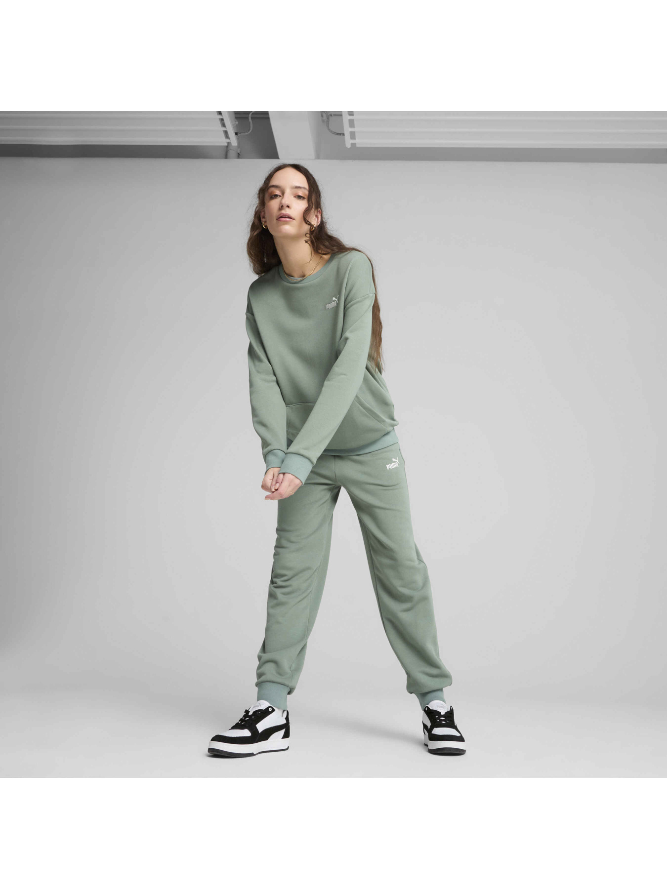 Спортивный костюм PUMA Relaxed Sweat Suit Tr Cl модель 685074 Фото