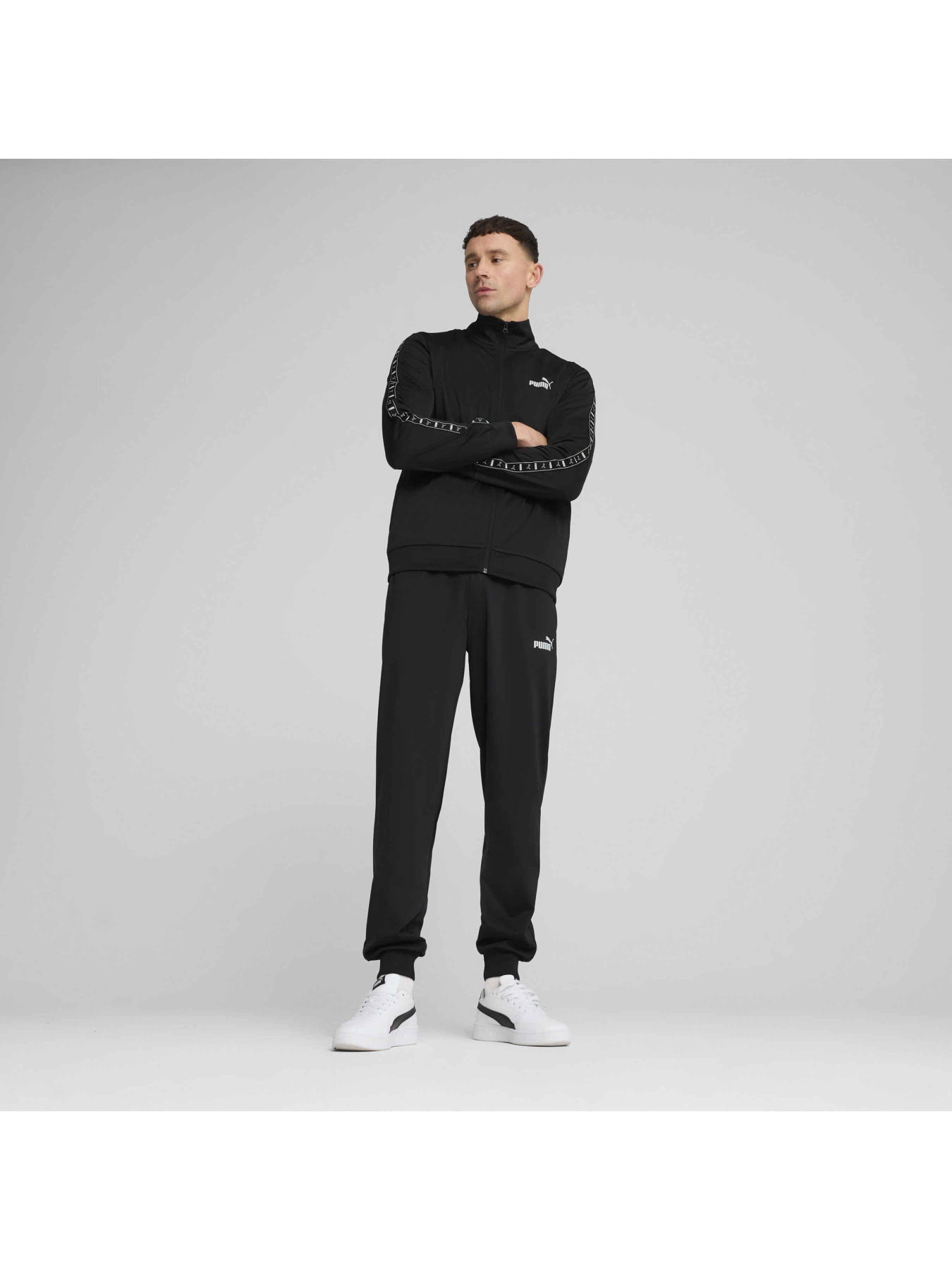 Спортивний костюм PUMA Poly Tape Suit Модель 684853 Фото