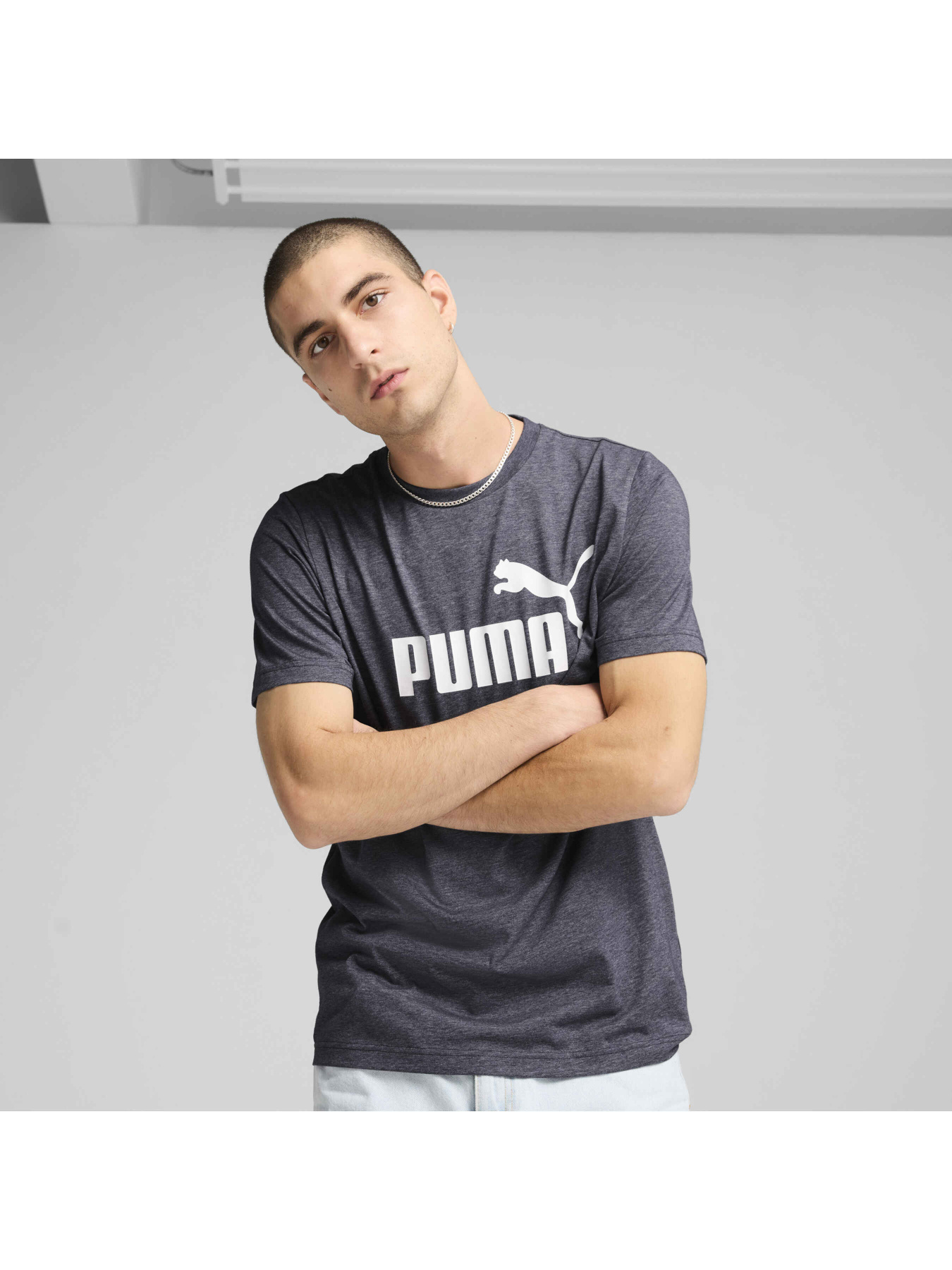 Футболка PUMA Ess No. 1 Logo Heather Tee модель 682550 Футболка PUMA Ess No. 1 Logo Heather Tee модель 682550 Фото
