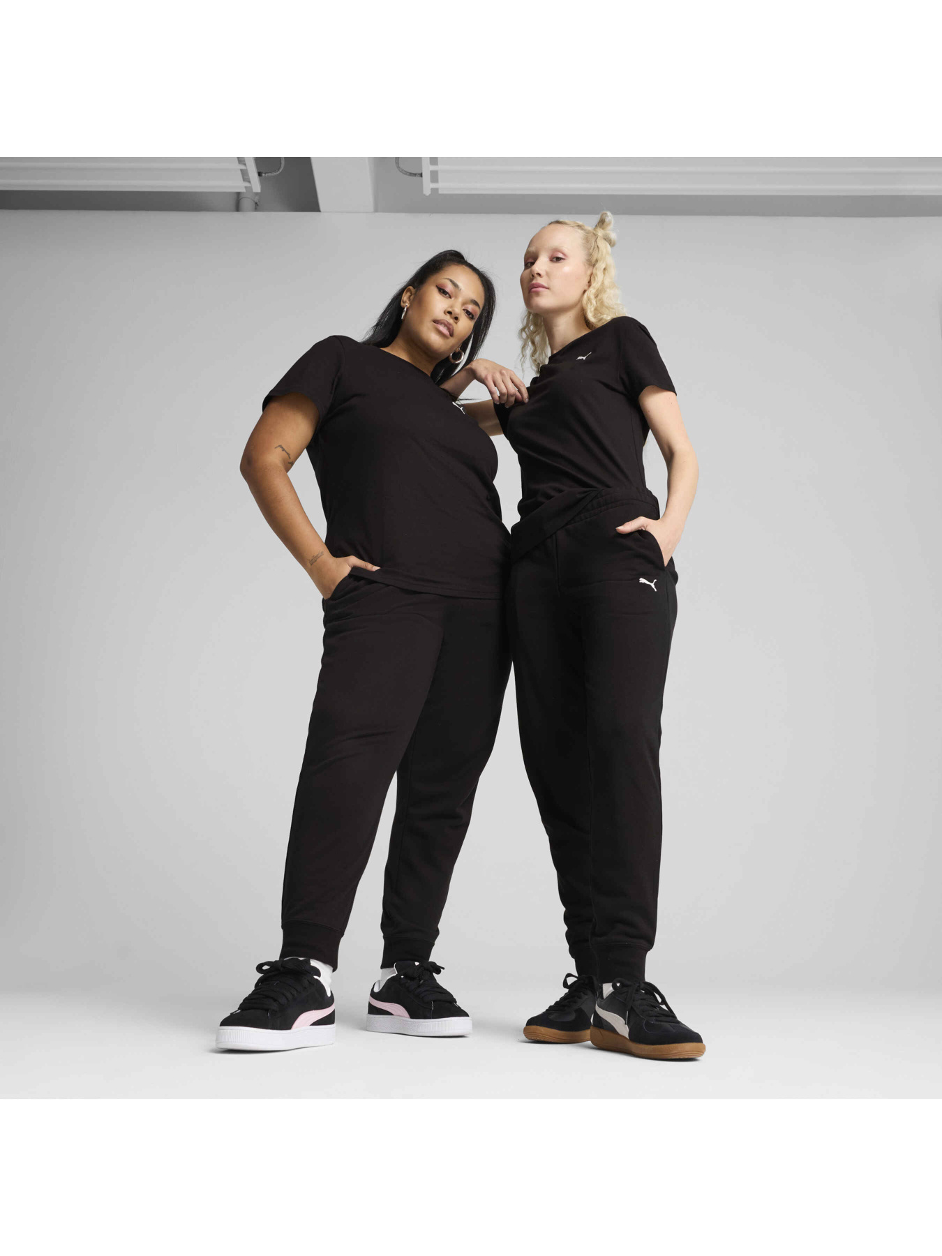 Штани спортивні PUMA Ess Sweatpants модель 683284 Фото