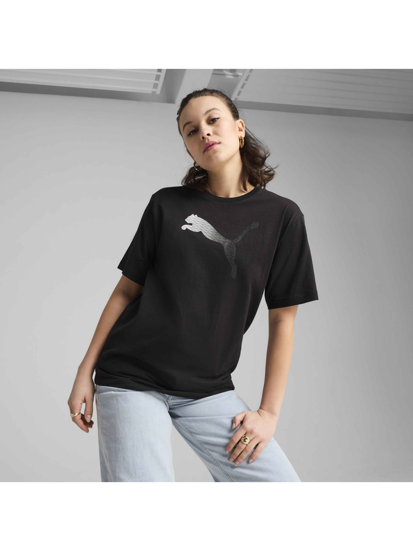 Футболка PUMA Her Graphic Relaxed Tee модель 685054 Фото