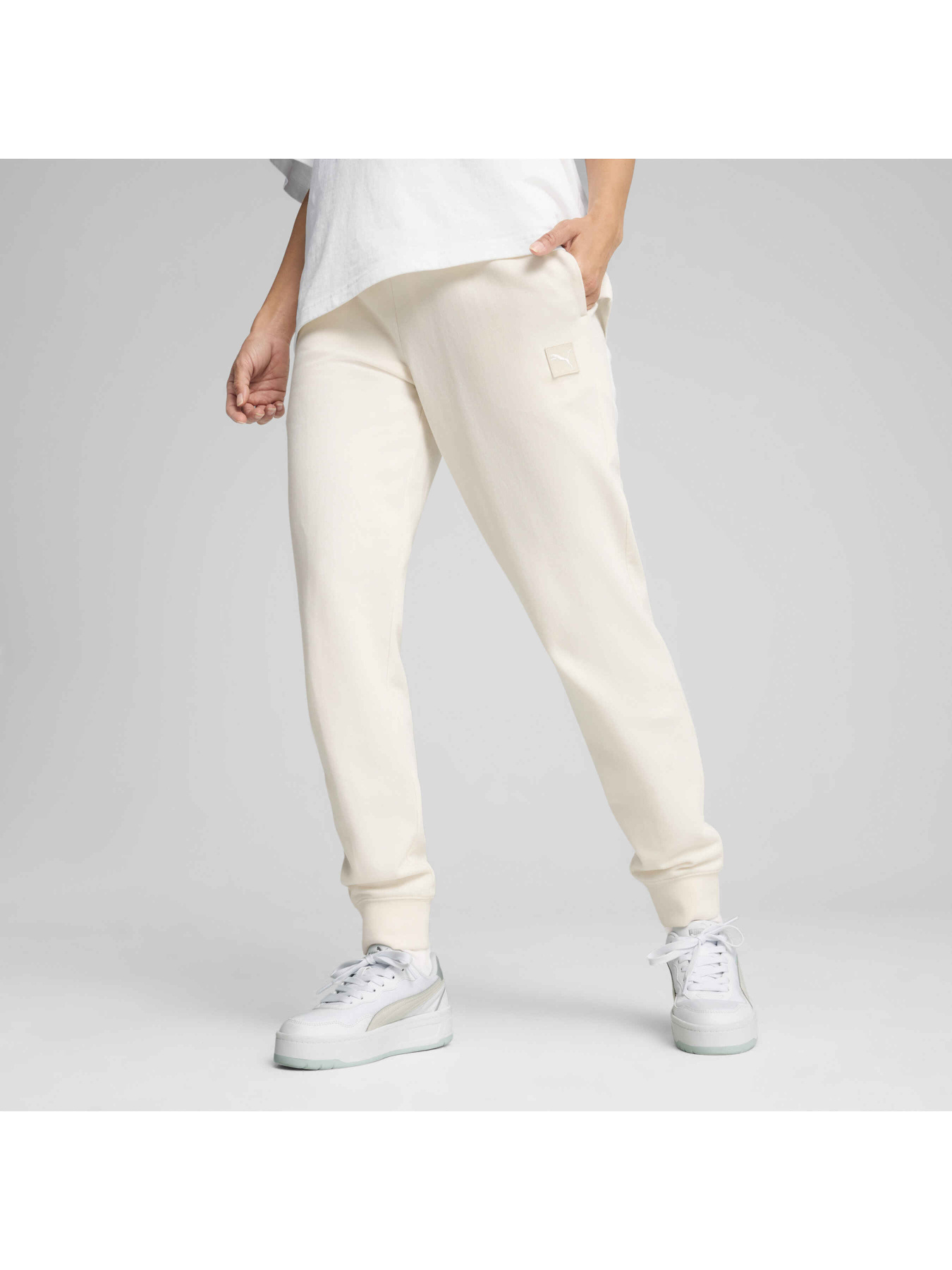 Штаны спортивные PUMA Ess Elevated Sweatpants модель 685019 Фото
