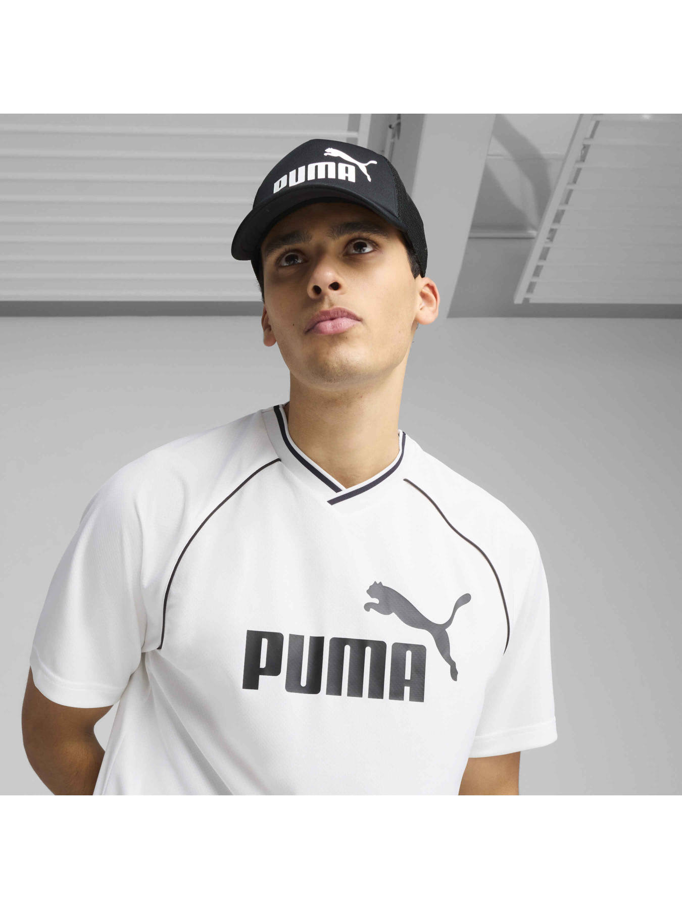 Кепка PUMA Ess No. 1 Logo Trucker Cap модель 025986 Фото