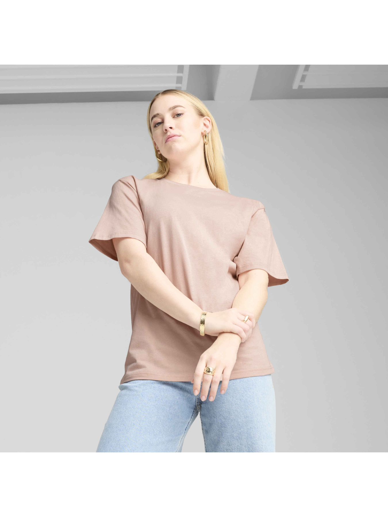 Футболка PUMA Ess Relaxed Tee модель 684971 Фото