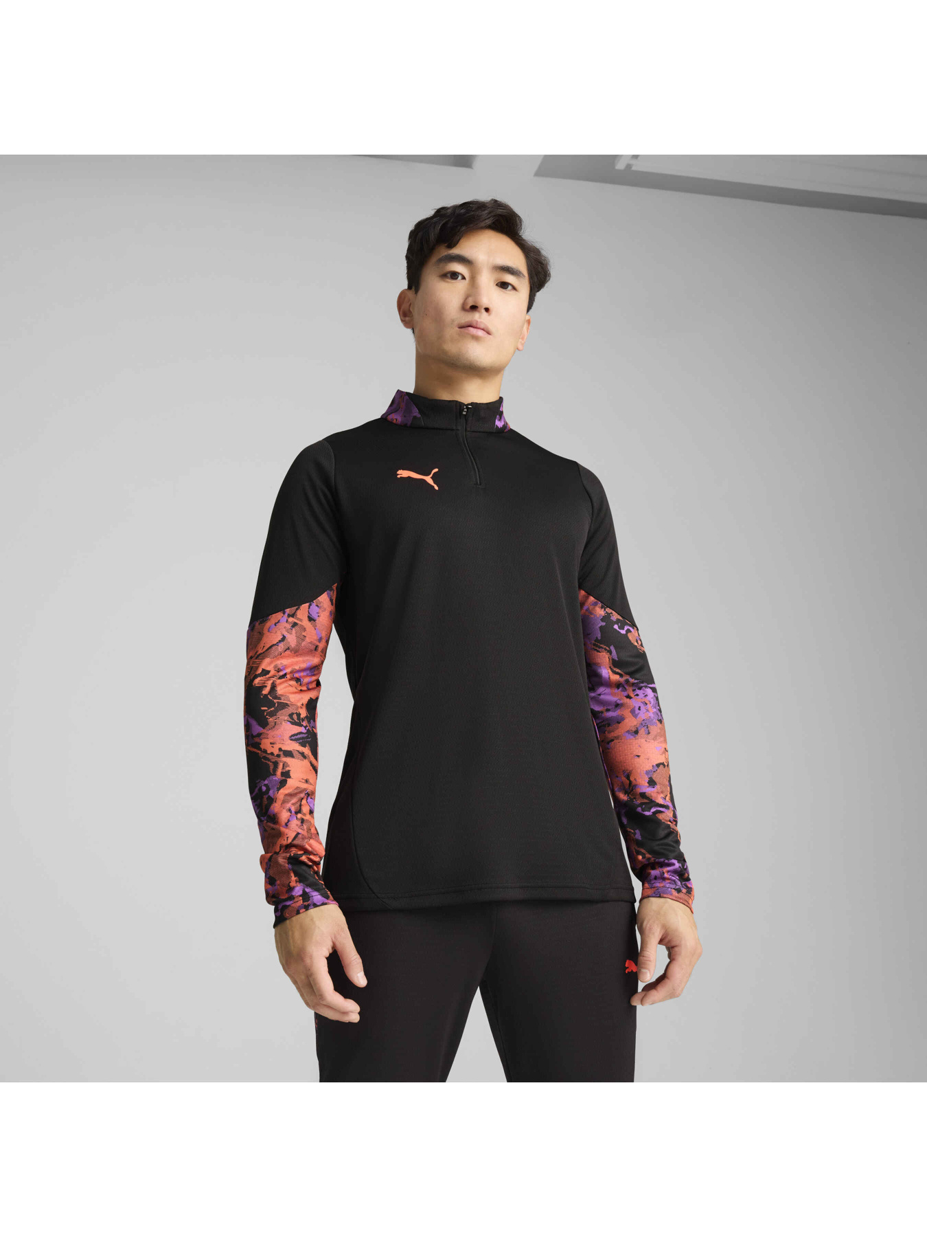 Свитшот PUMA Individualcup 1/4 Zip-top модель 659895 Фото