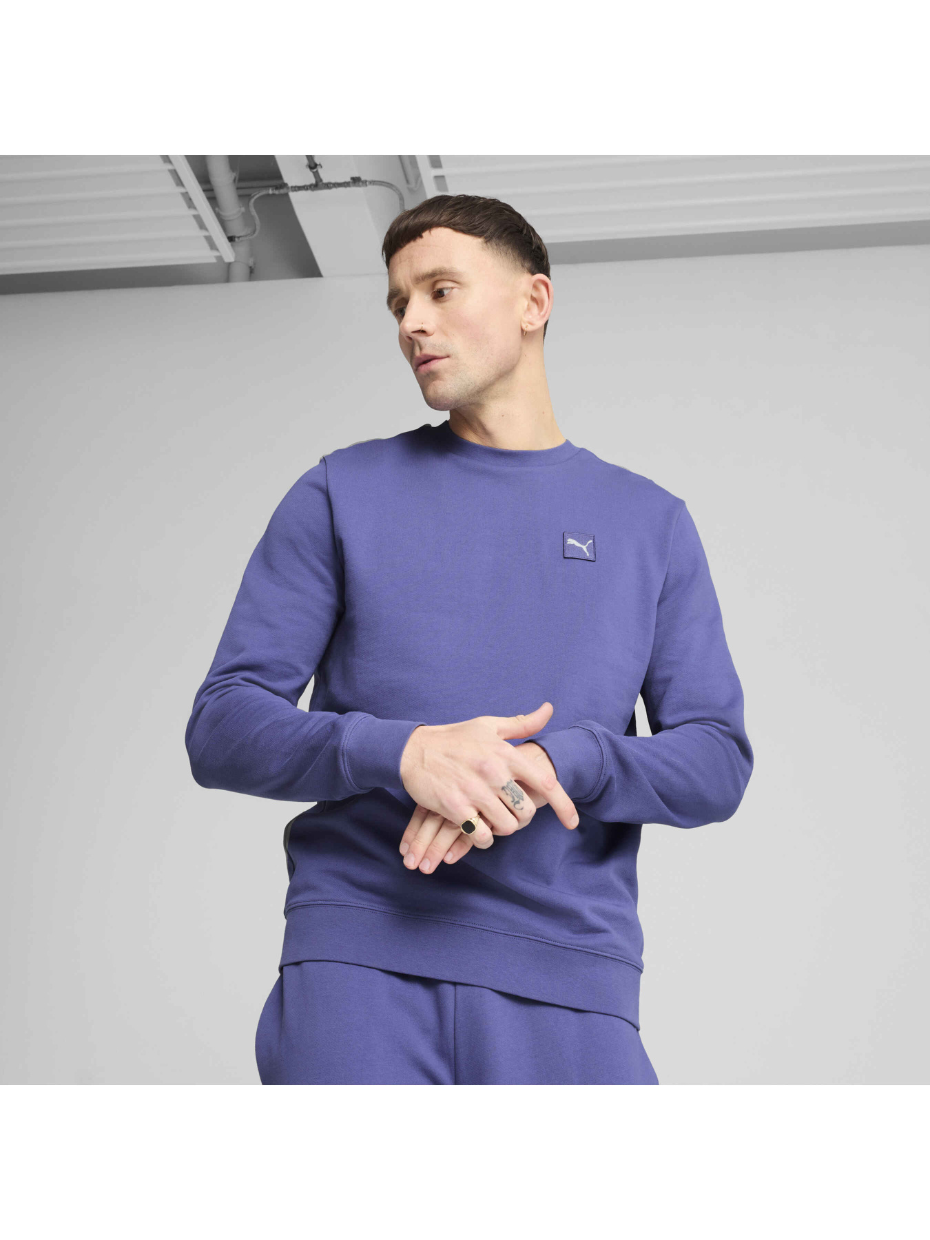 Світшот PUMA Ess Elevated Crew модель 684727 Фото