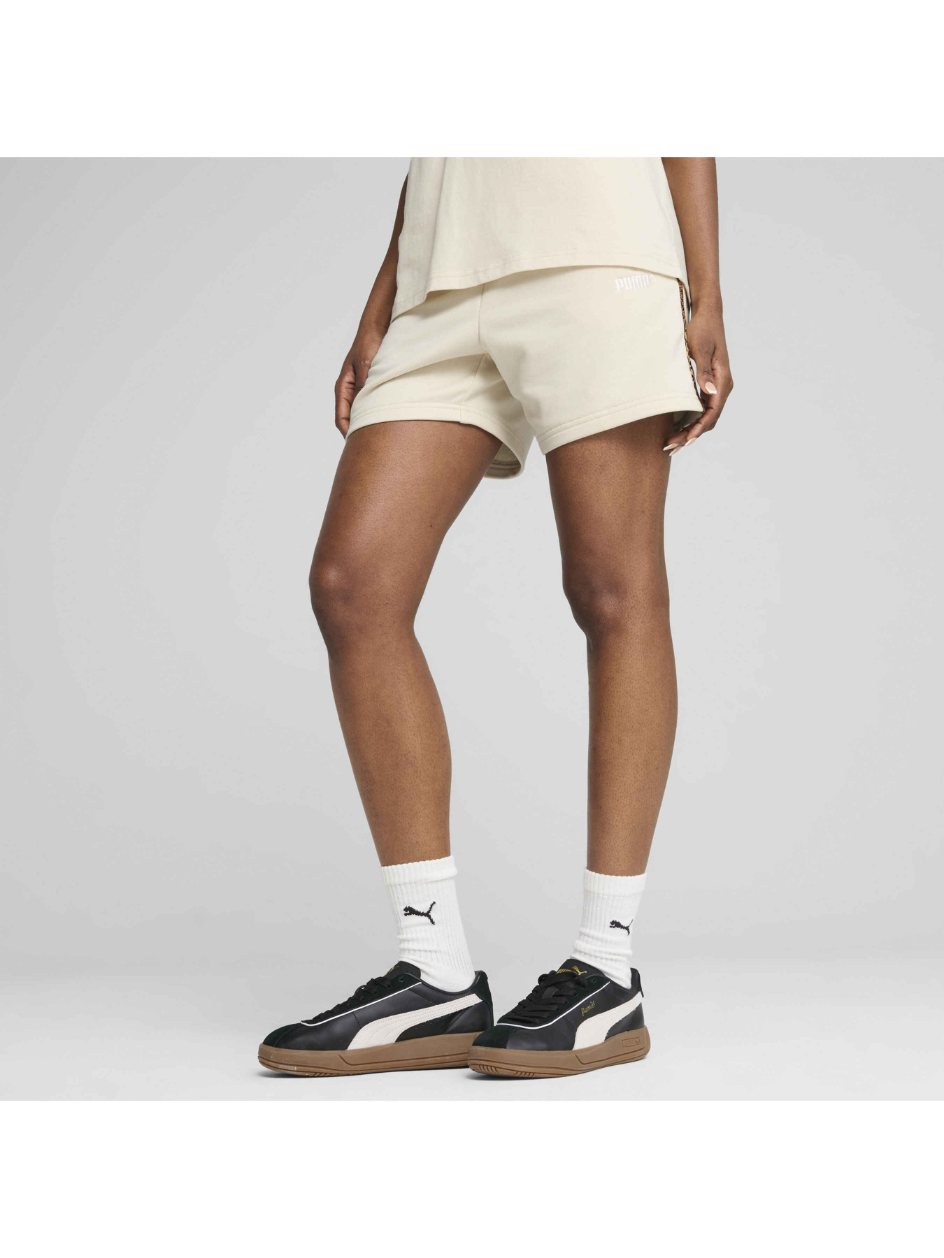 Шорты спортивные PUMA Ess Graphic Animal Shorts Tr модель 688535 Фото