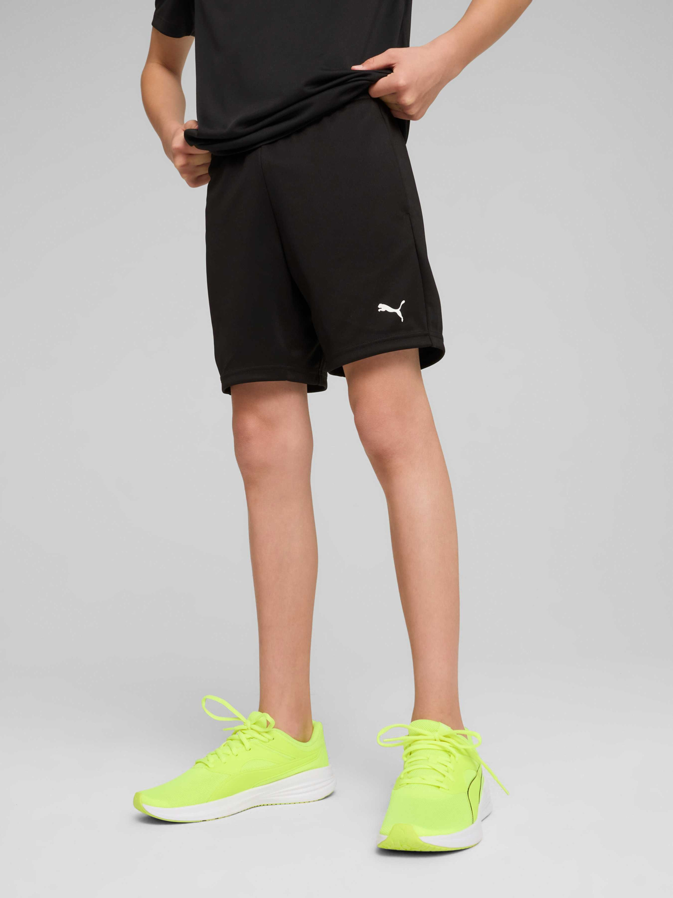 Повседневные шорты PUMA Ess Training Poly Shorts модель 526538 Фото