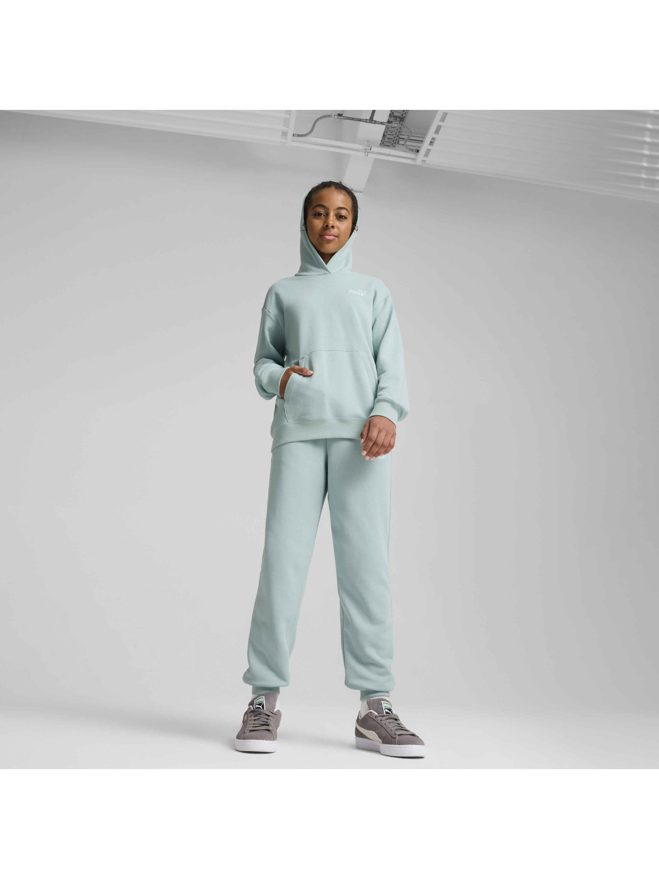 Спортивний костюм PUMA Loungewear Suit модель 686304 Фото