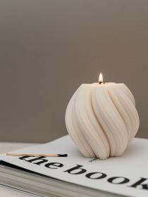 Фигурная свеча "Волна" из натурального оливкового воска Candle Design модель 110.1001/1002/1003/1004 Фото